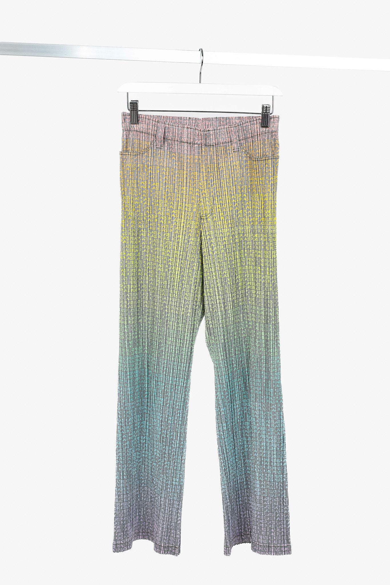 Pleats Please Issey Miyake Gradient Logo-Printed Pants