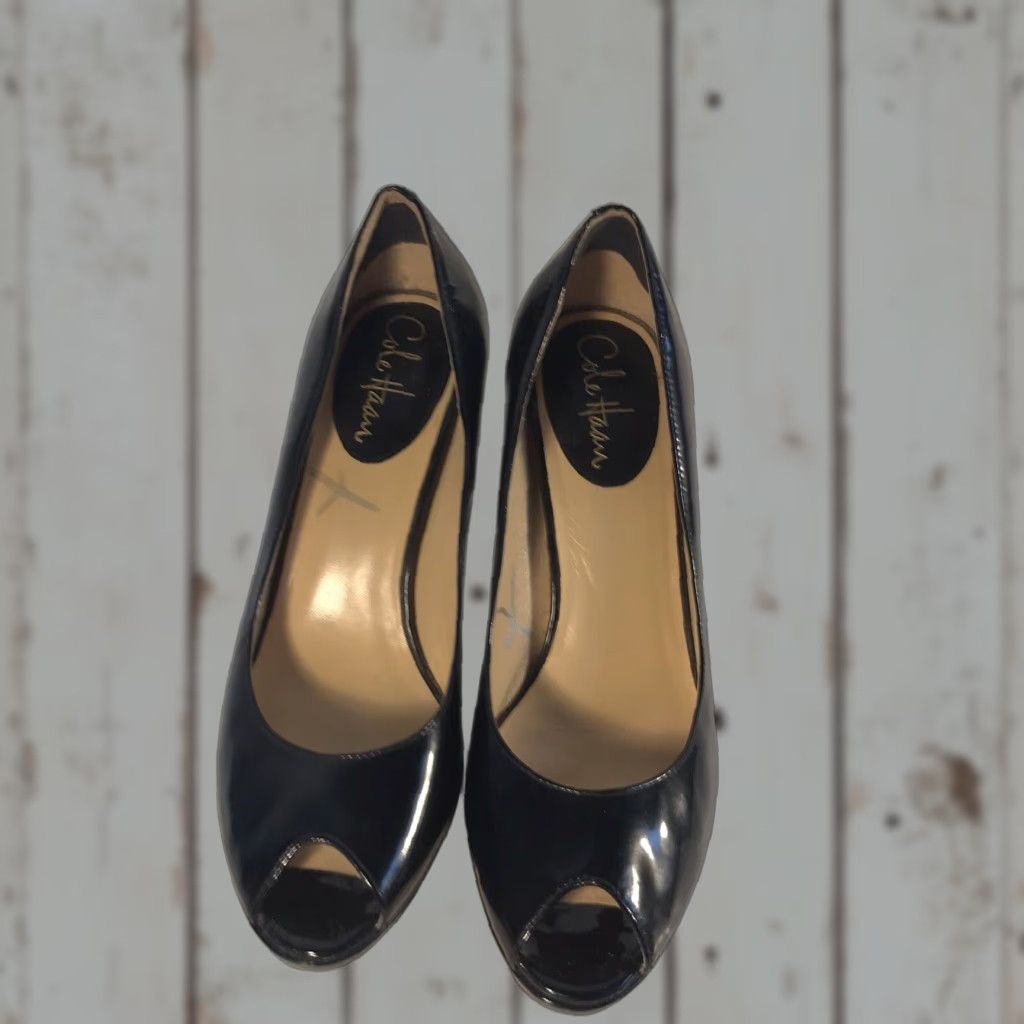 Cole Haan VINTAGE Cole Haan Women's Pump Shoes Black Patent Leather Peep Toe 8.5B 3-inch Heels Formal Casual Size US 8.5 / IT 38.5 - 1 Thumbnail