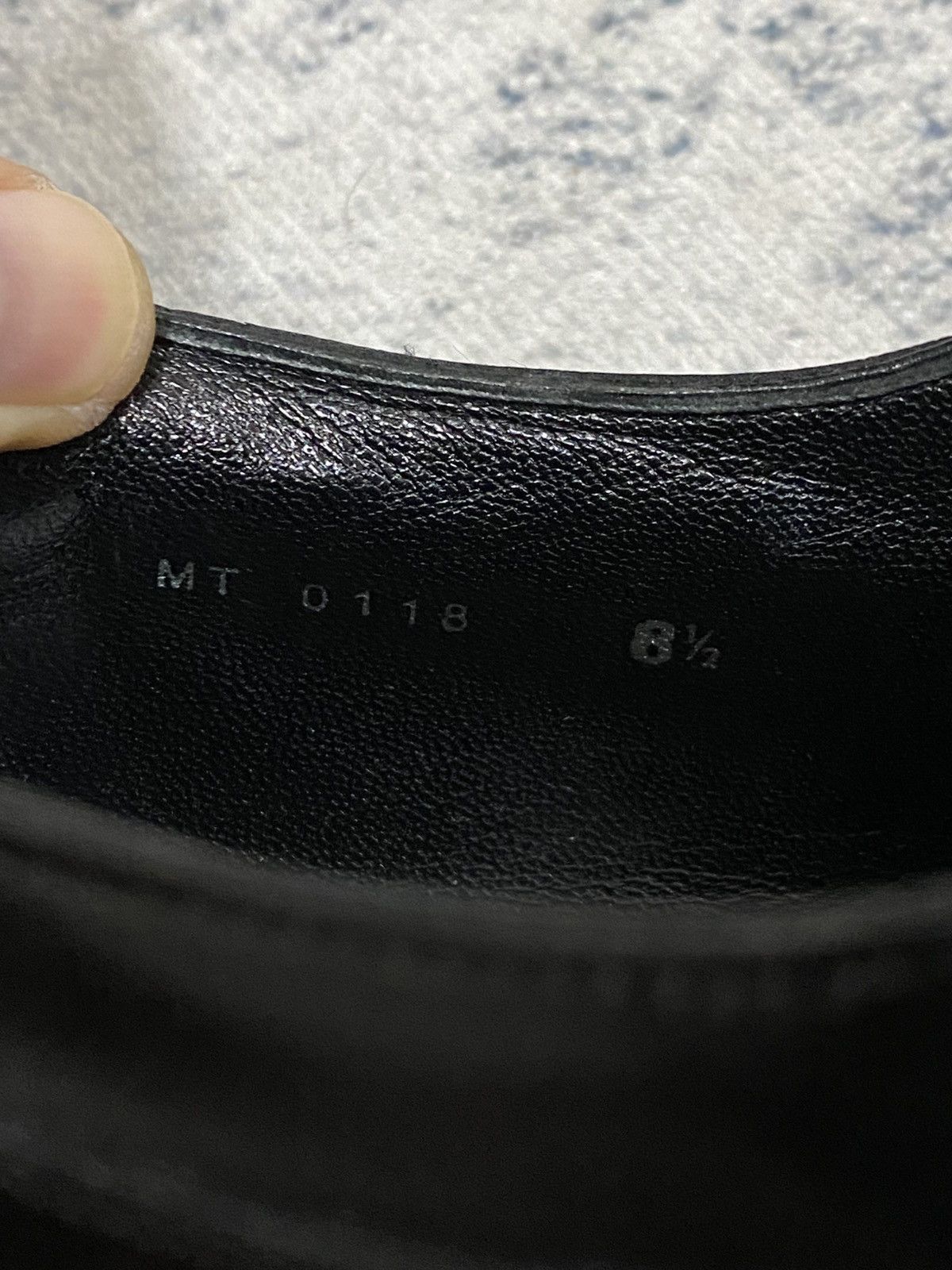 Louis Vuitton Louis vuittion leather shoes Size US 9 / EU 42 - 13 Thumbnail