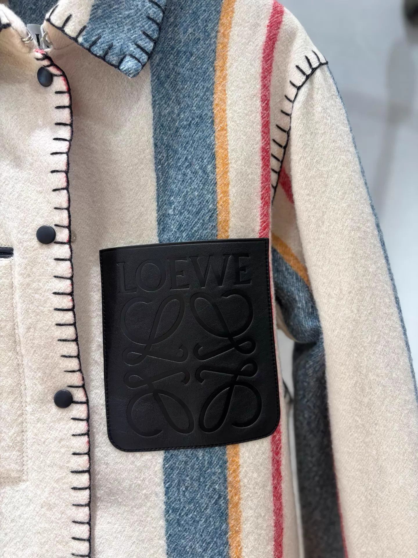 Loewe Loewe women's multicolor striped leather patch logo 36 Size XS / US 0-2 / IT 36-38 - 2 Thumbnail