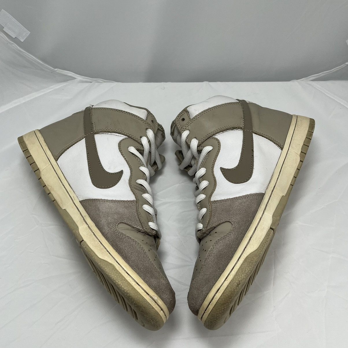 🔥GRAIL Vintage Size 11.5 Nike Dunk High Pro SB White Khaki