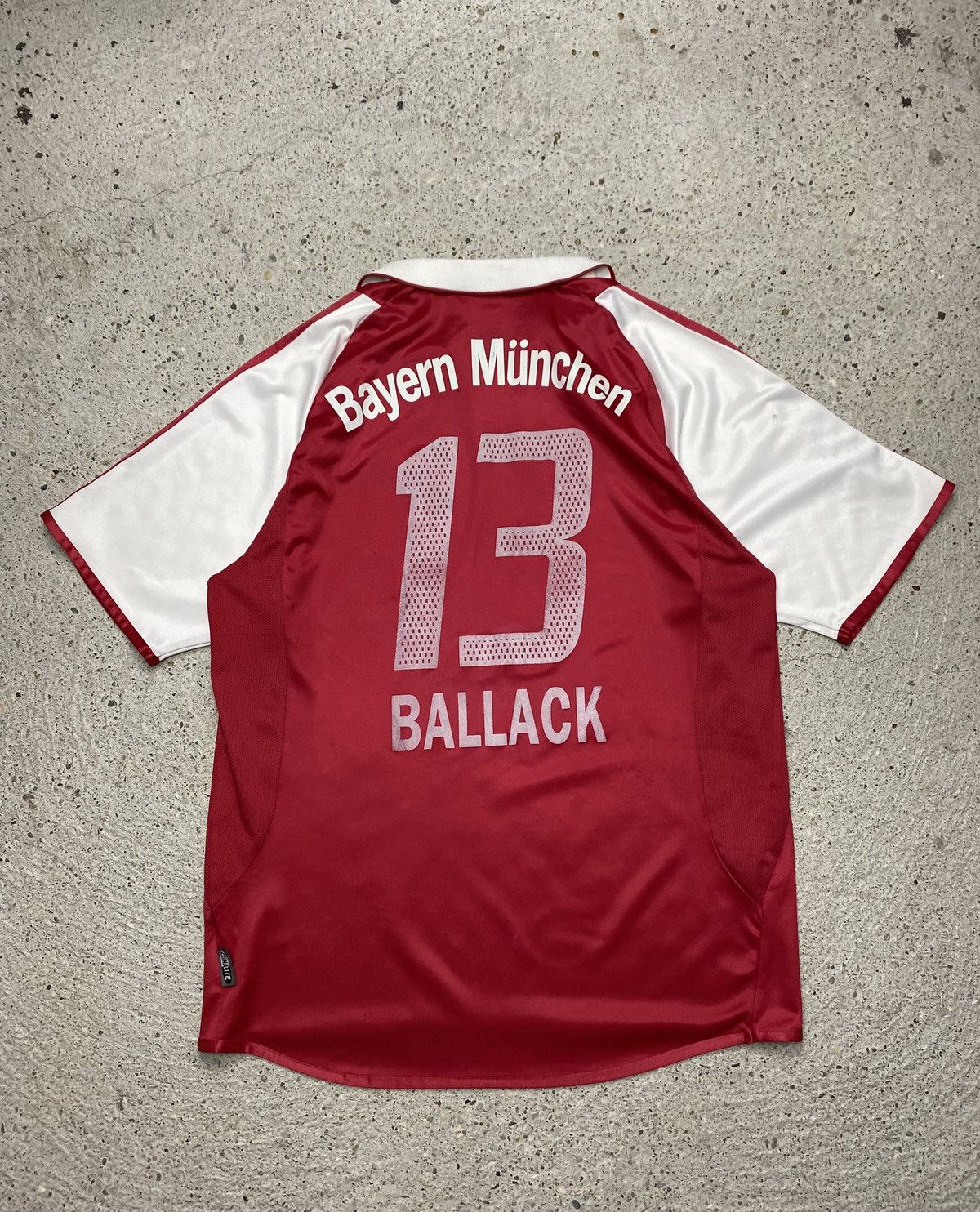 Adidas Bayern muchen adidas ballack 13 football jersey tshirt Size US M / EU 48-50 / 2 - 10 Thumbnail