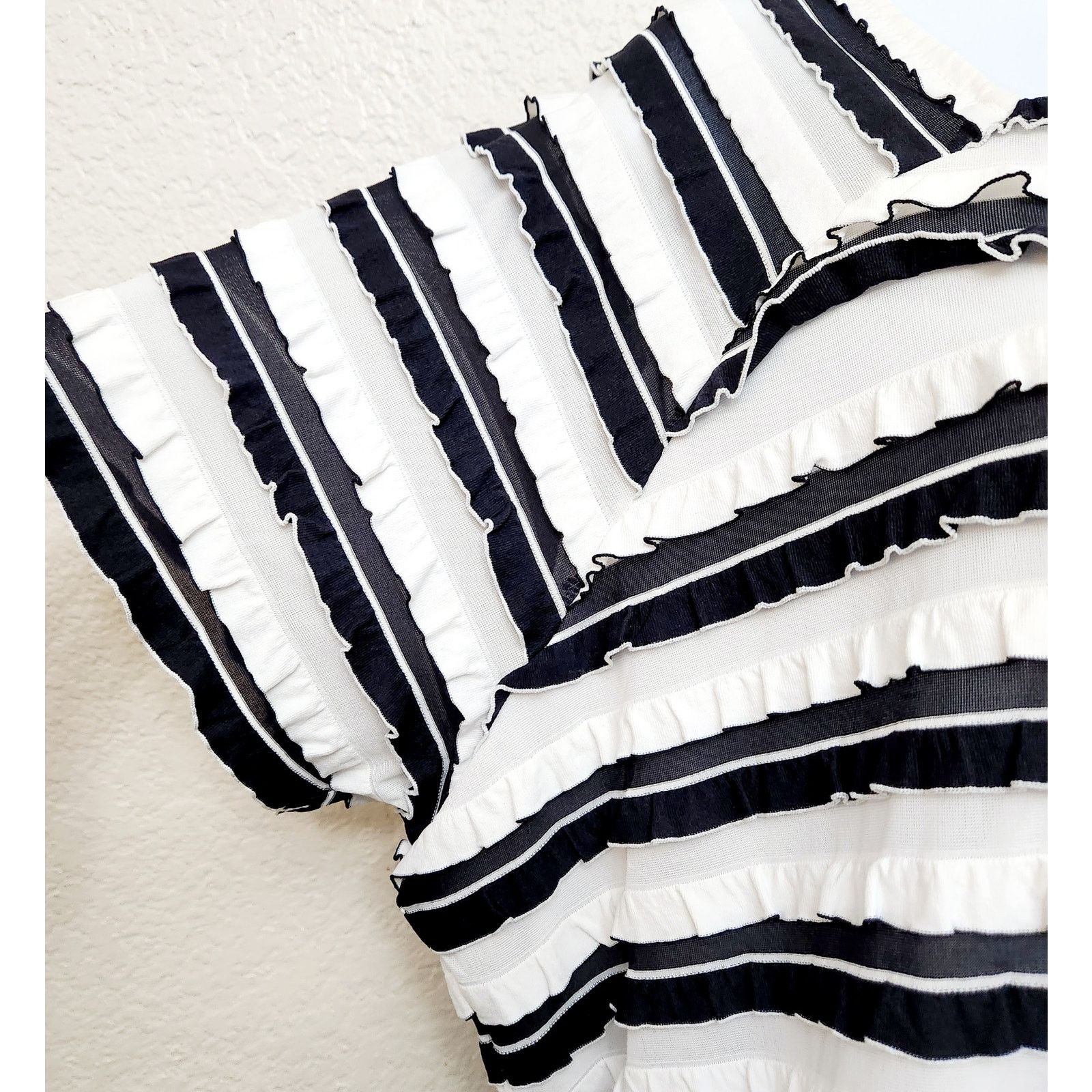 Other TanJay Black White Striped Ruffled Pleats Square Neck Top 1X Size XXL / US 16-18 / IT 52-54 - 3 Thumbnail