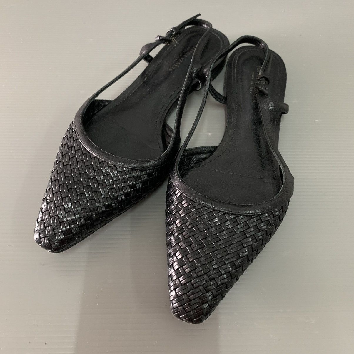 Bottega Veneta Bottega Veneta Leather Sandals Limited Shoes Size US 6 / IT 36 - 2 Thumbnail