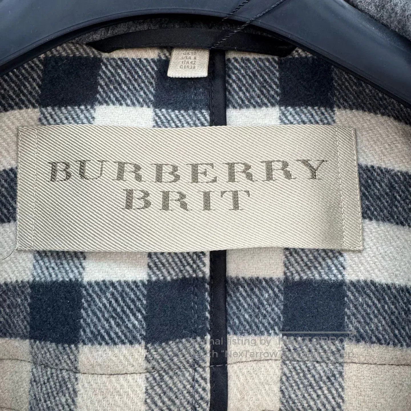 Burberry gray plaid wool coat with hood. Size M / US 6-8 / IT 42-44 - 6 Thumbnail