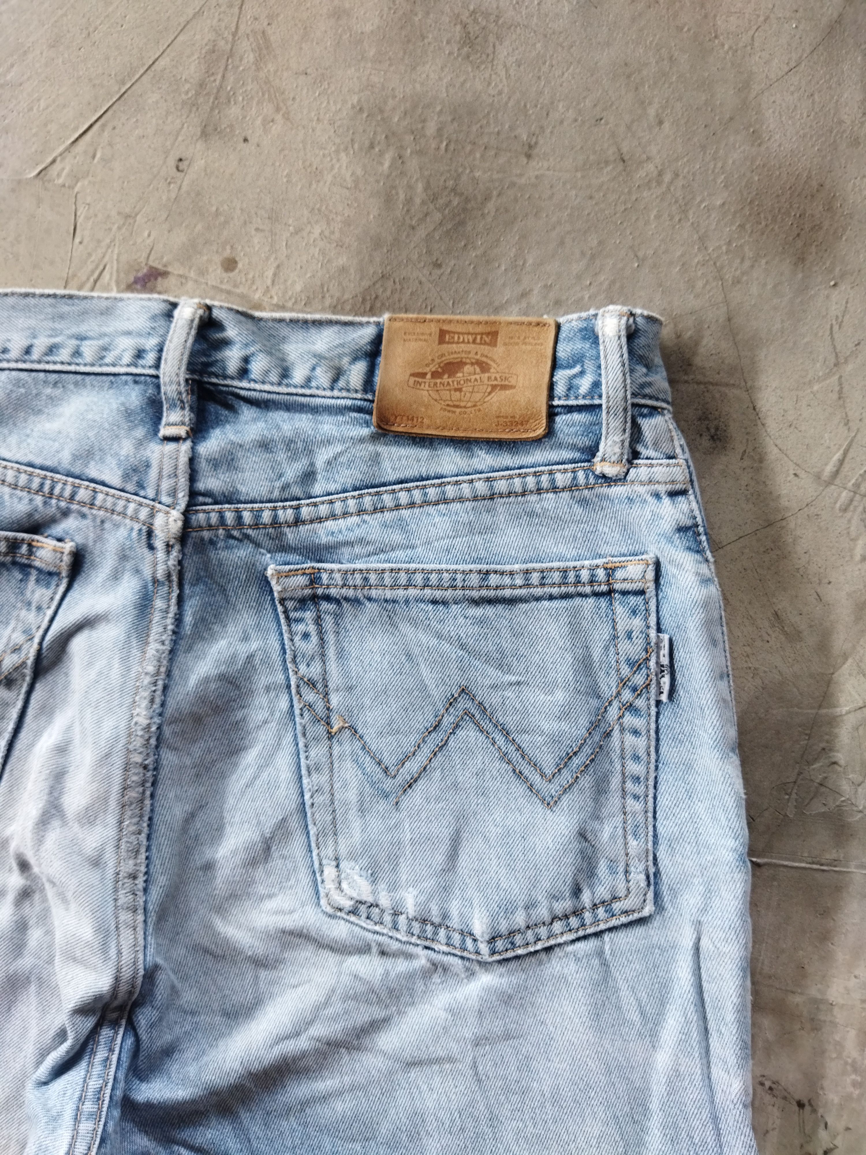 Edwin × Vintage VINTAGE EDWIN DISTRESSED LIGHT BLUE JEANS PANTS Size US 30 / EU 46 - 10 Thumbnail
