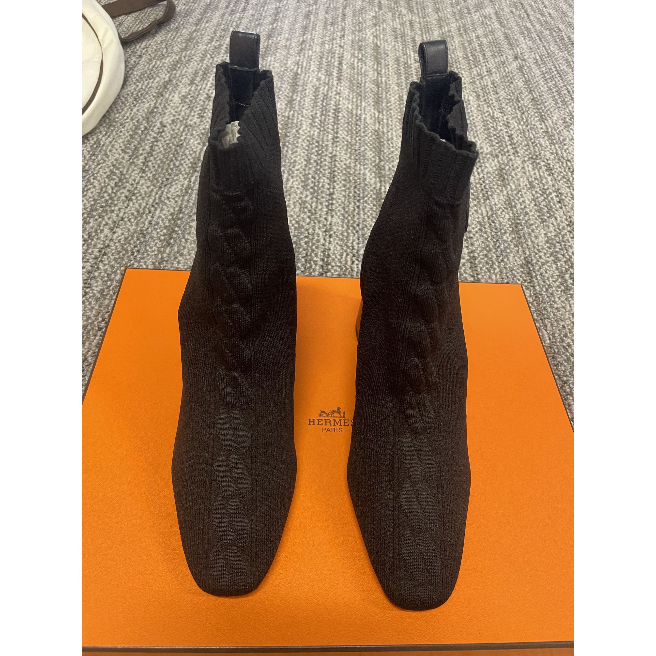 Hermes Hermes Black Knit Ankle Boots With Leather Trim & Block Heel Size US 6 / IT 36 - 1 Thumbnail