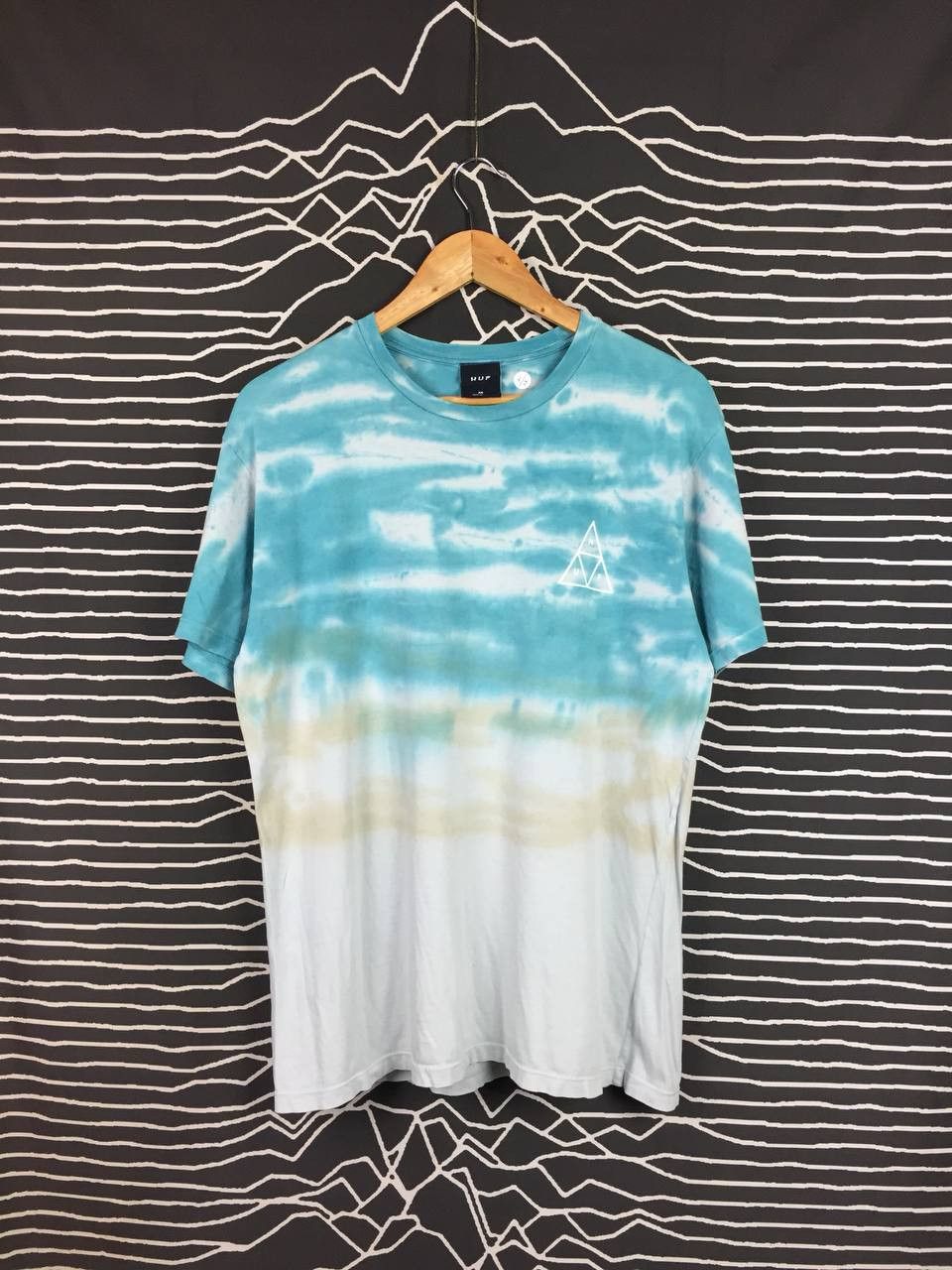 Huf HUF Triple Triangle Logo Tie Dye Skate Tee Size US M / EU 48-50 / 2 - 2 Thumbnail