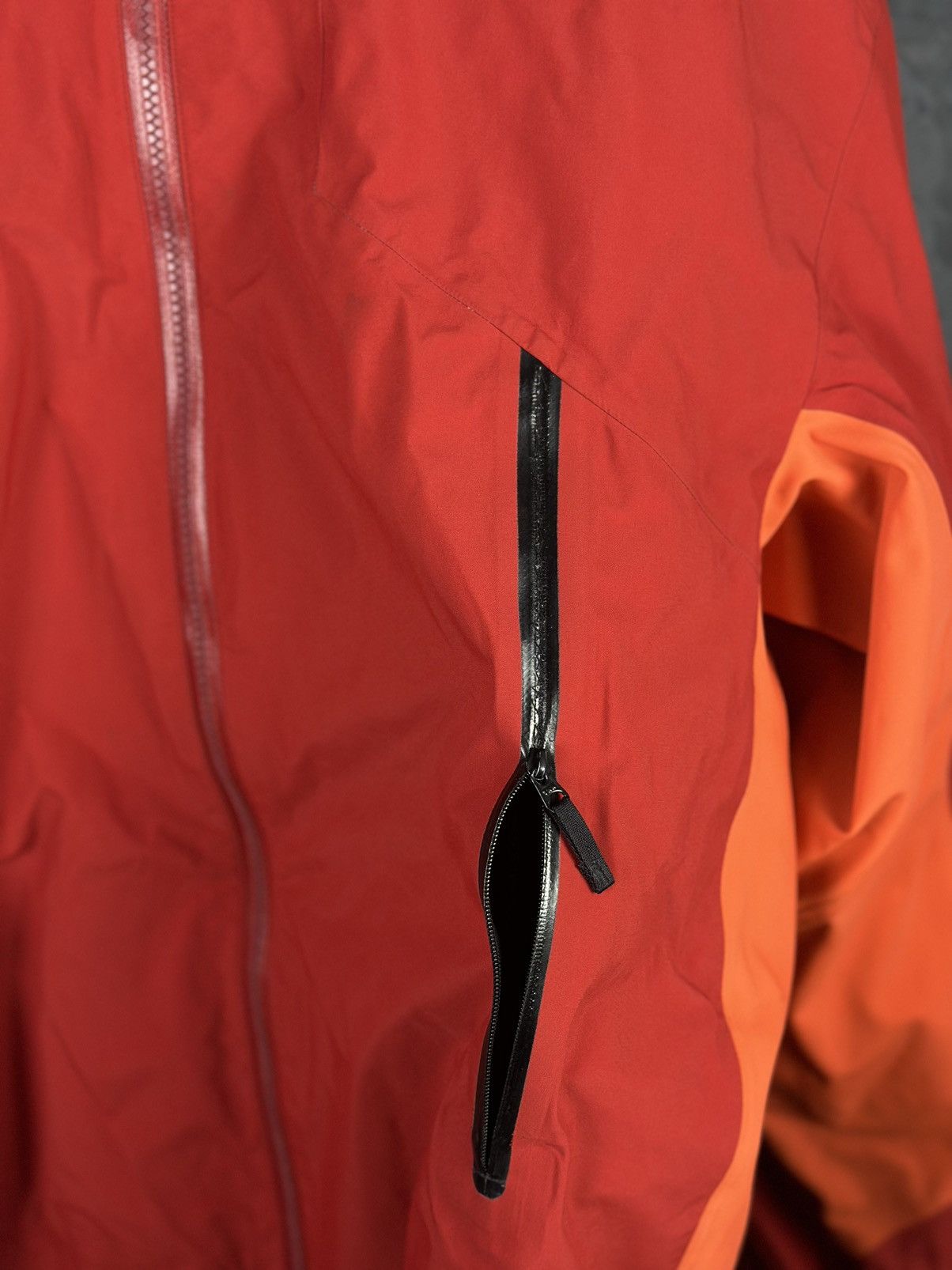 Arc'teryx × Goretex Arcteryx Lithic Waterproof Recco Jacket Size US XL / EU 56 / 4 - 18 Thumbnail