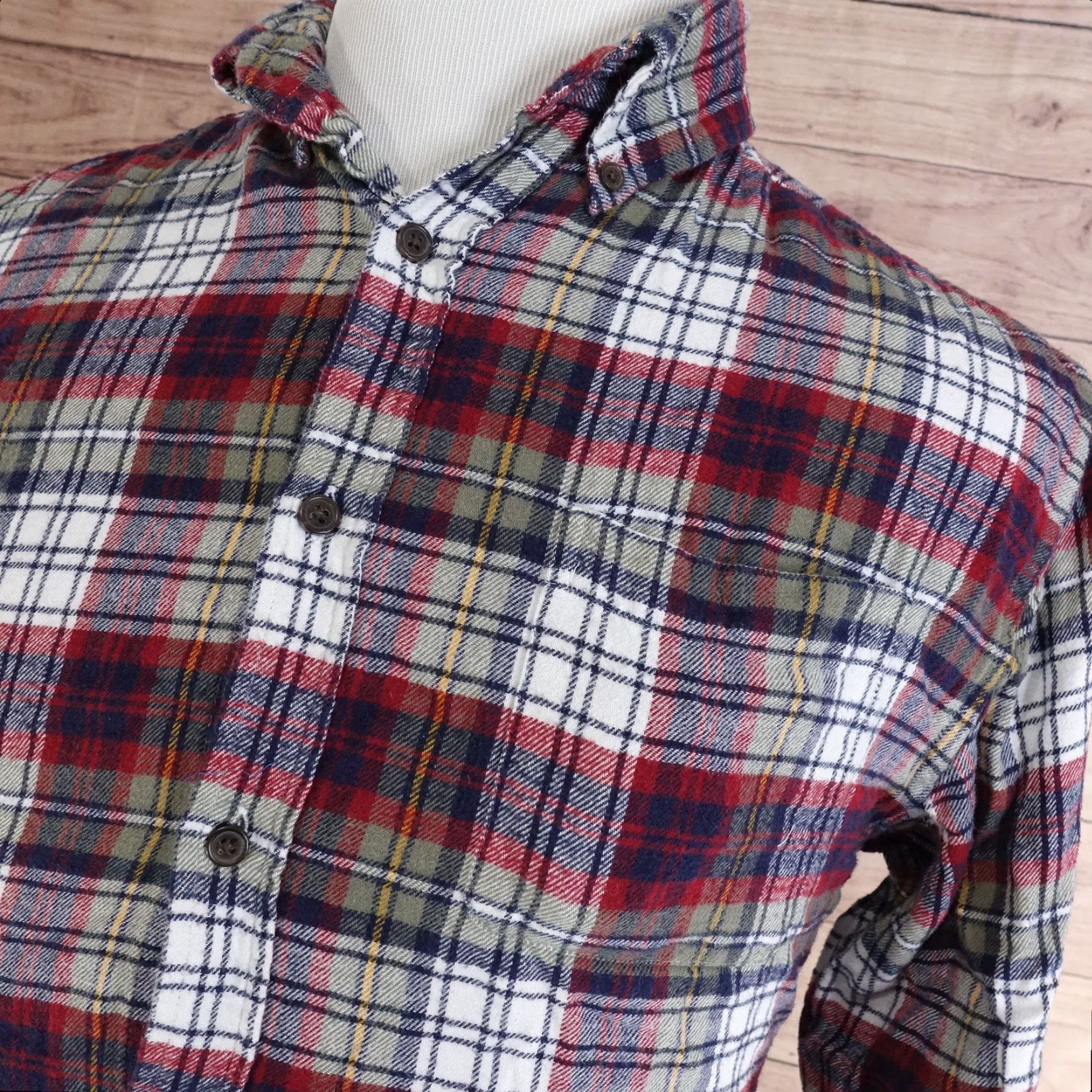 Croft & Barrow CROFT & BARROW Plaid Button-Up Shirt Long Sleeve Adult Medium Multicolor Business Casual Mens Size US M / EU 48-50 / 2 - 2 Thumbnail