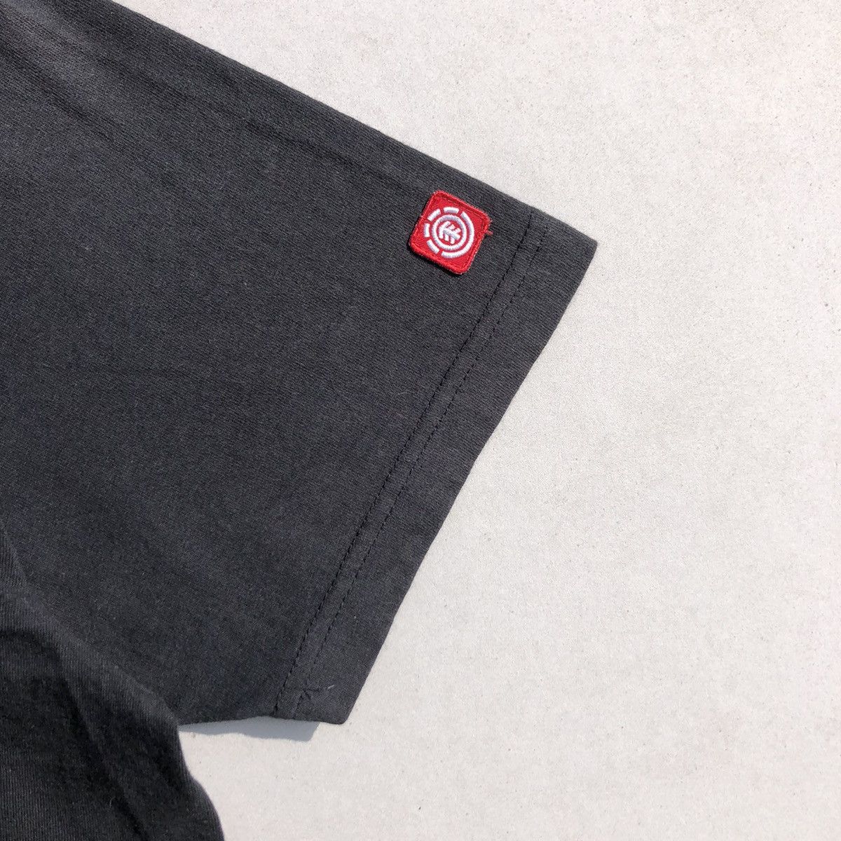 Element RARE🔥 Element Skateboards Size US M / EU 48-50 / 2 - 5 Thumbnail