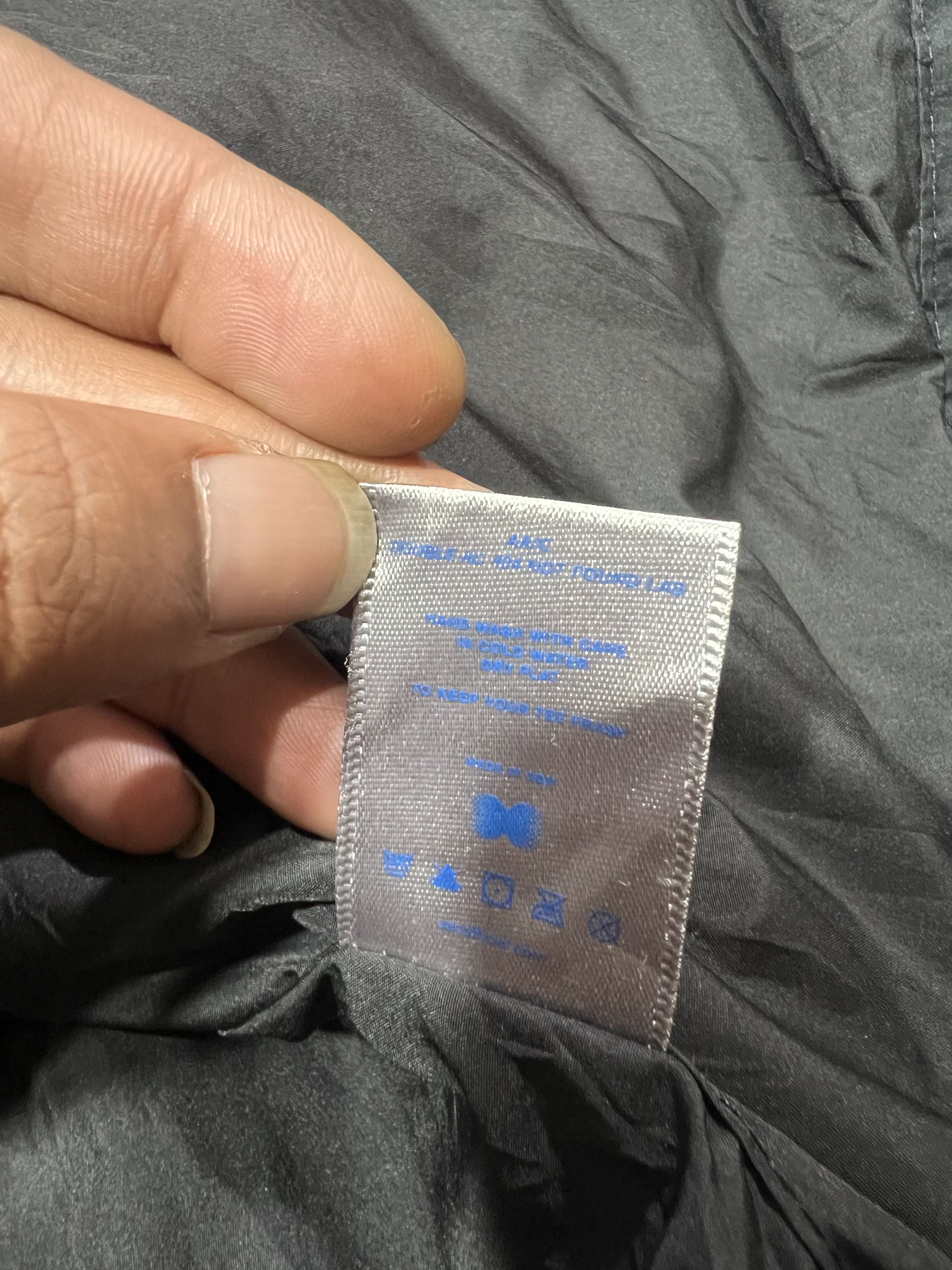 Japanese Brand 2000s Hysteric Cdg Junya Bondage Reflective Ifsixwasnine Size US XL / EU 56 / 4 - 14 Thumbnail