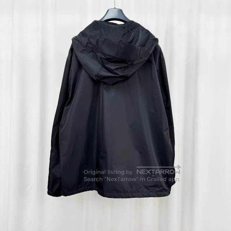 Givenchy Givenchy Printed letter zip-up windbreaker jacket Size US XL / EU 56 / 4 - 2 Thumbnail