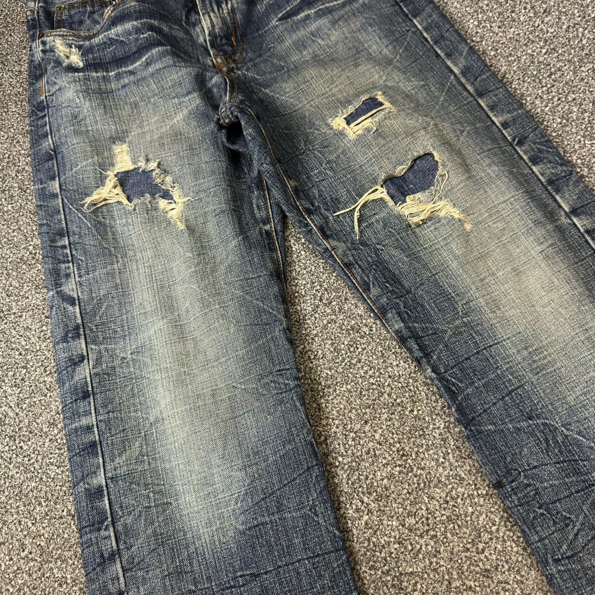 Issey Miyake Japanese Issey Miyake Ciaopanic Clawmark Jeans Distressed Size US 30 / EU 46 - 4 Thumbnail