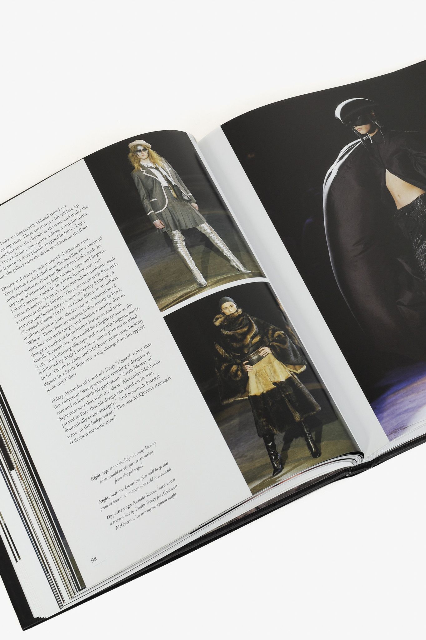 Alexander McQueen Alexander McQueen Evolution Hardcover Large Format Book Size ONE SIZE - 6 Thumbnail