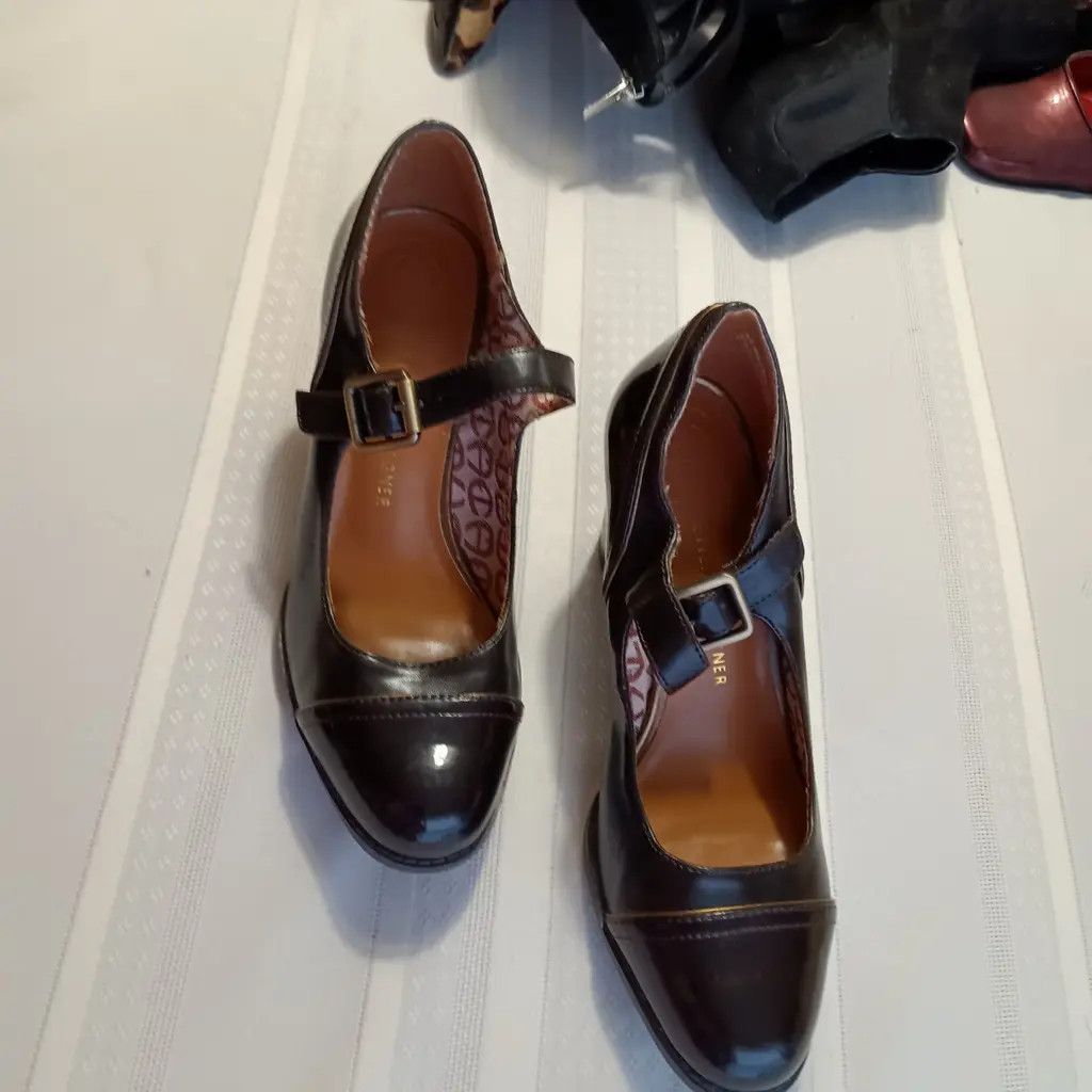 Etienne Aigner Etienne Aigner Vintage Mary Jane Heels Leather Size US 7 / IT 37 - 5 Thumbnail