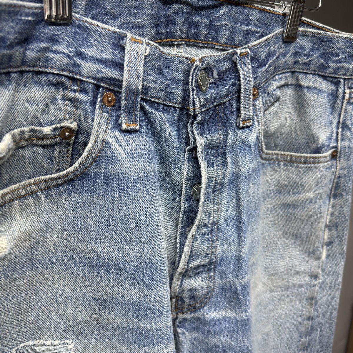 Levi's 80s Levi's 501 Thrashed Distressed Jeans ERD Grunge Chrome Size US 31 - 11 Thumbnail