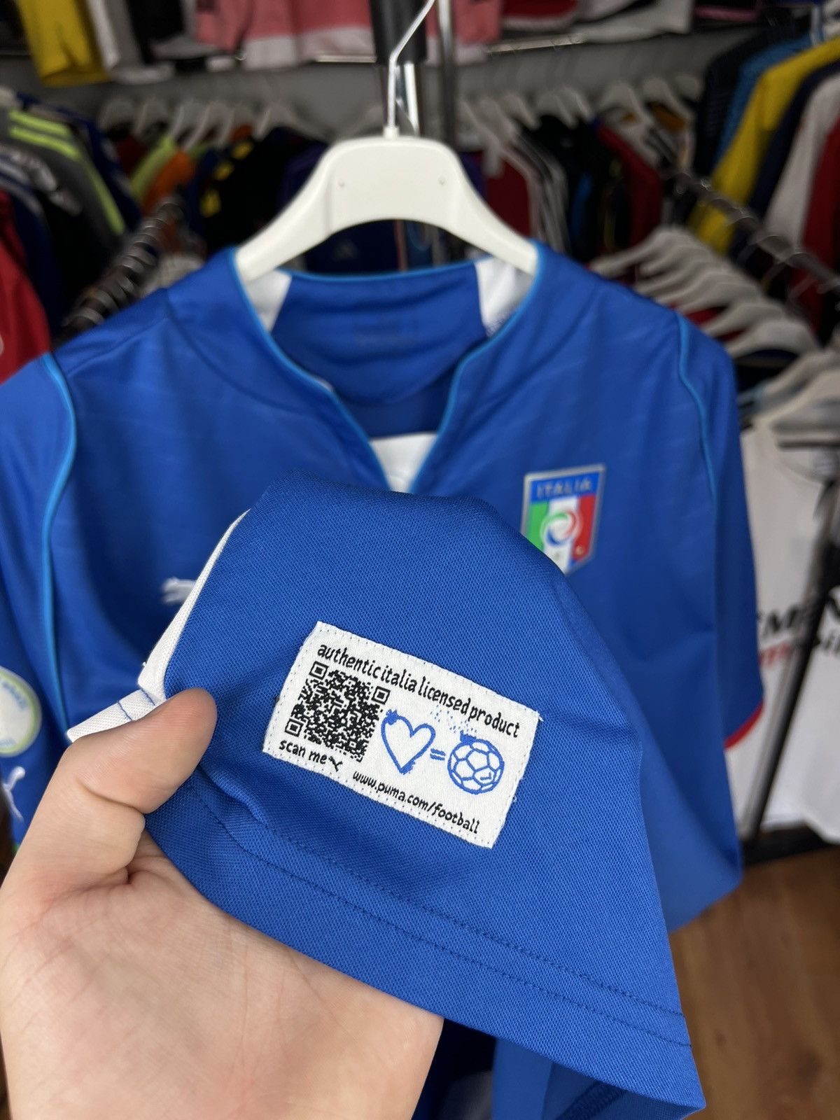 Puma Soccer Jersey Puma Italy World Cup 2014/15 Balotelli #9 Size US L / EU 52-54 / 3 - 6 Thumbnail
