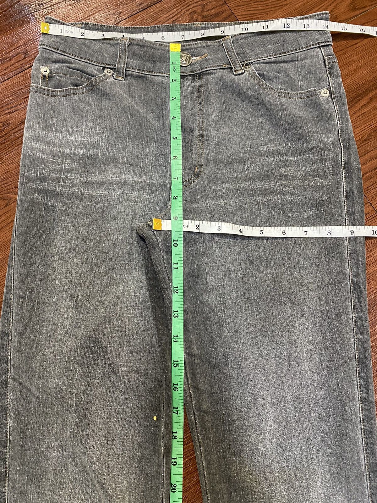 Japanese Brand Vintage Japanese Brand Fade Wash Flare Jeans Size US 28 / EU 44 - 16 Thumbnail