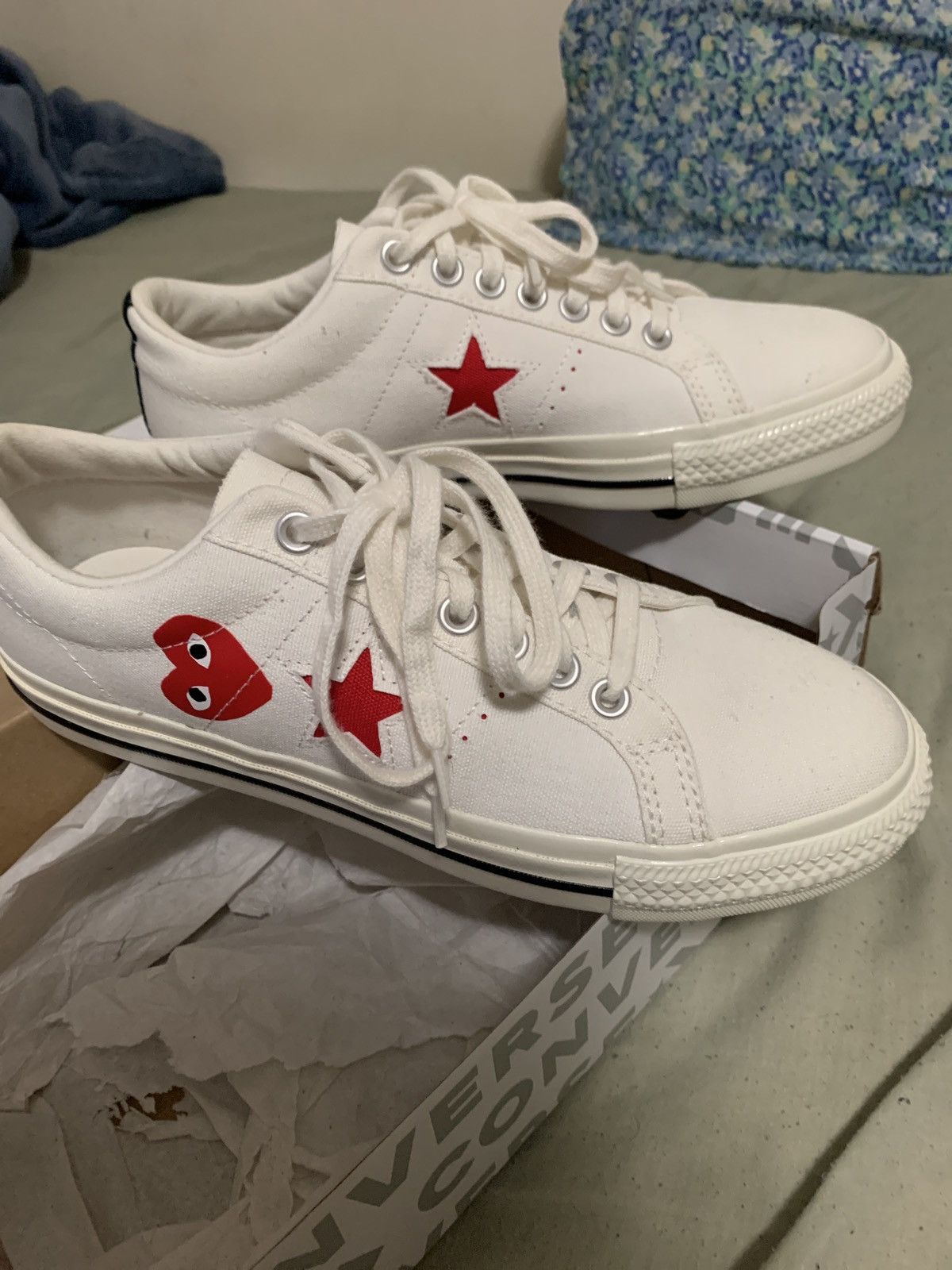 Comme des Garcons PLAY × Converse Converse comme des garcons play one star ox cloud dancer Size US 9 / EU 42 - 7 Thumbnail