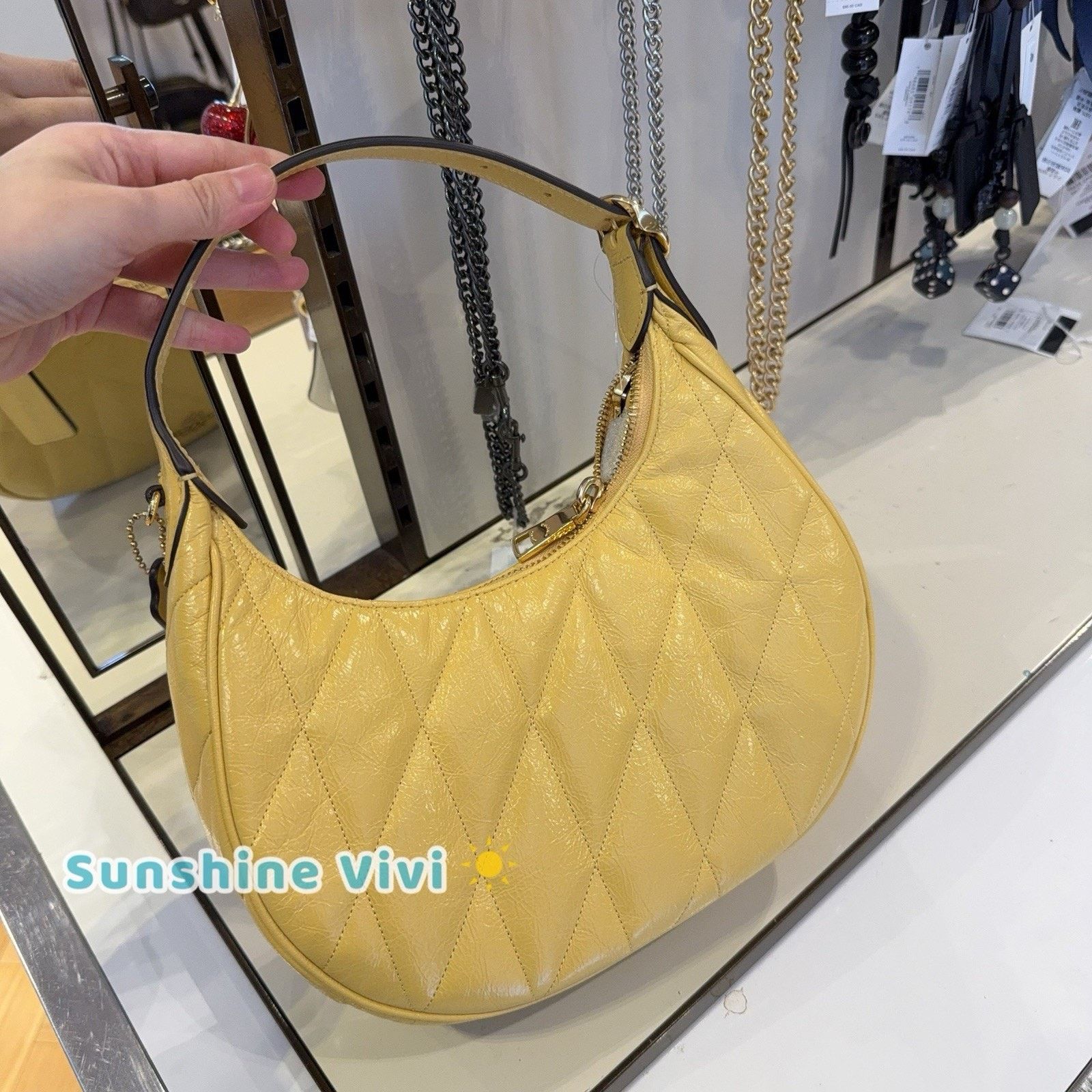 Coach NWT Coach Emily Shoulder Bag Quilting CDX21 leather Yellow Size ONE SIZE - 4 Thumbnail