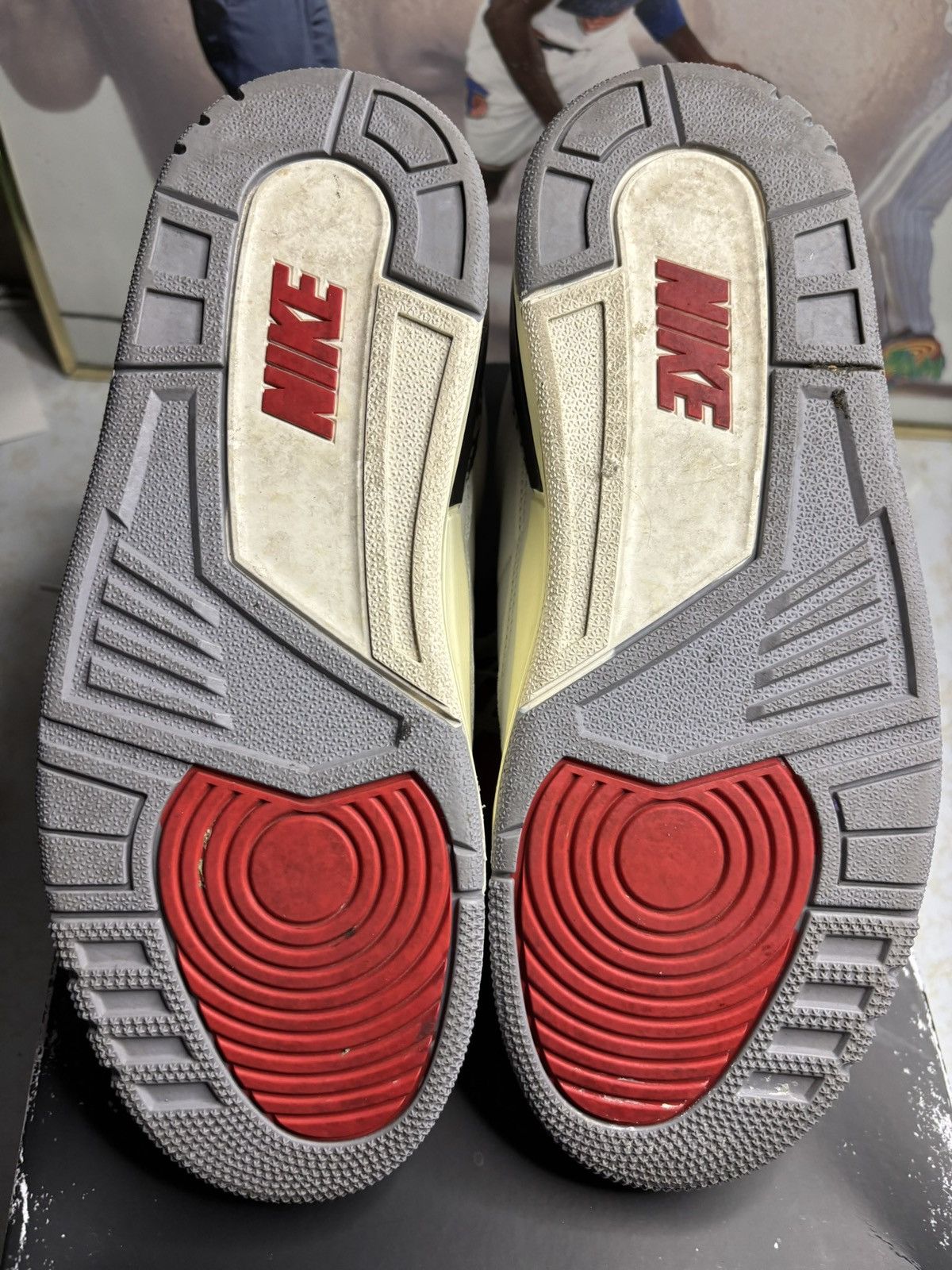 Jordan Brand Jordan Retro 3 ‘white cement reimagined’ Size US 7 / EU 40 - 5 Thumbnail