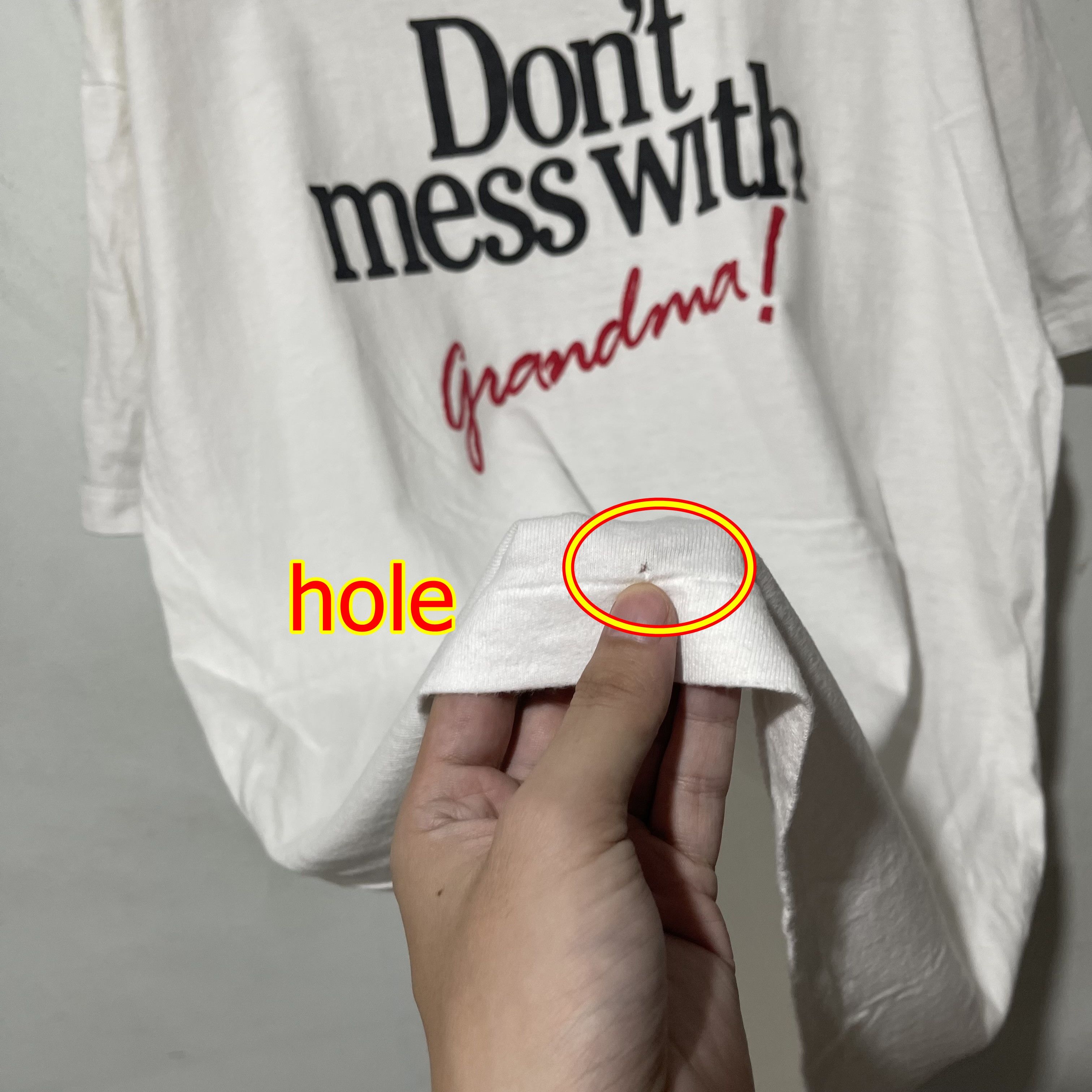 Vintage Vintage 90s “Don’t Mess With Grandma!” T-Shirt Size US L / EU 52-54 / 3 - 6 Thumbnail