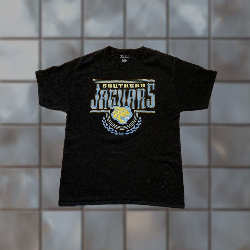 Champion Champion T-Shirt Mens L Black Graphic College HBCU Southern Jaguars University Size US L / EU 52-54 / 3 - 1 Thumbnail