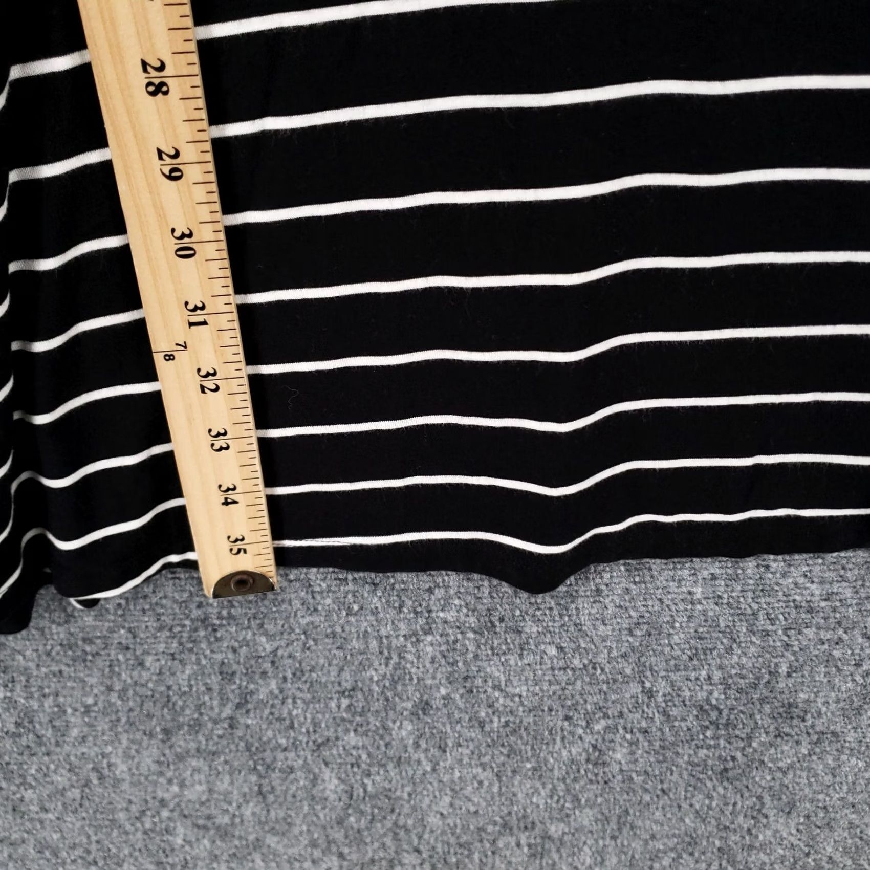 Old Navy Old Navy Women Petites Dress Black Midi Tunic Stripes Round Long Sleeve SP Small Size S / US 4 / IT 40 - 6 Thumbnail