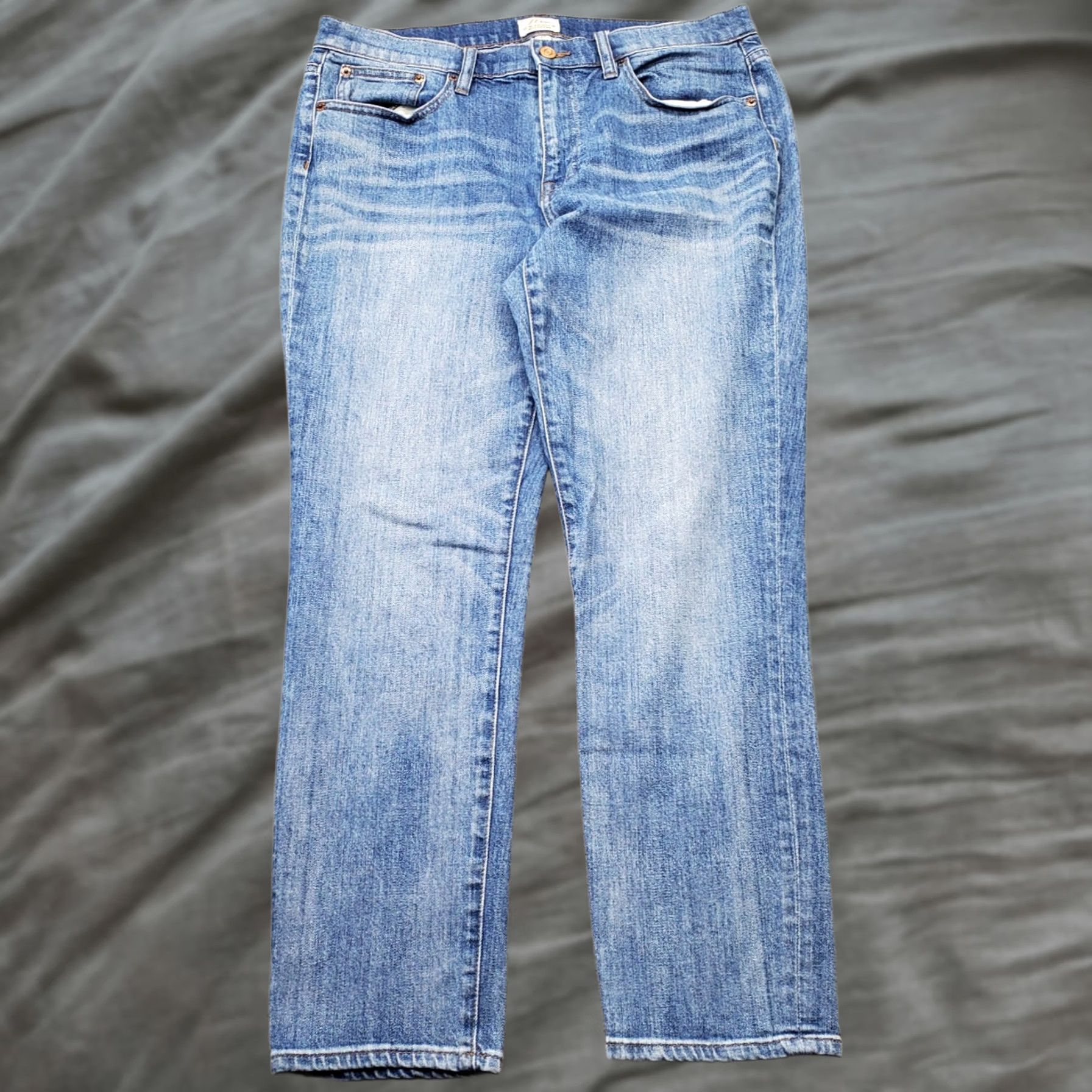 J.Crew J.Crew Boyfriend Jeans Womens 29 Blue Denim Slim Fit Medium Wash Straight Leg Size 29" - 1 Thumbnail