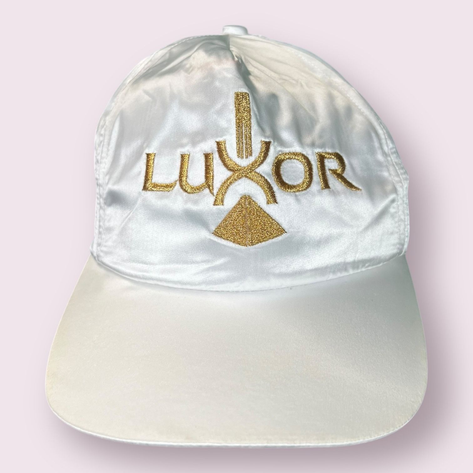 Gildan Vintage 90s Luxor Casino Las Vegas Strapback Hat Shiny White Size ONE SIZE - 1 Thumbnail