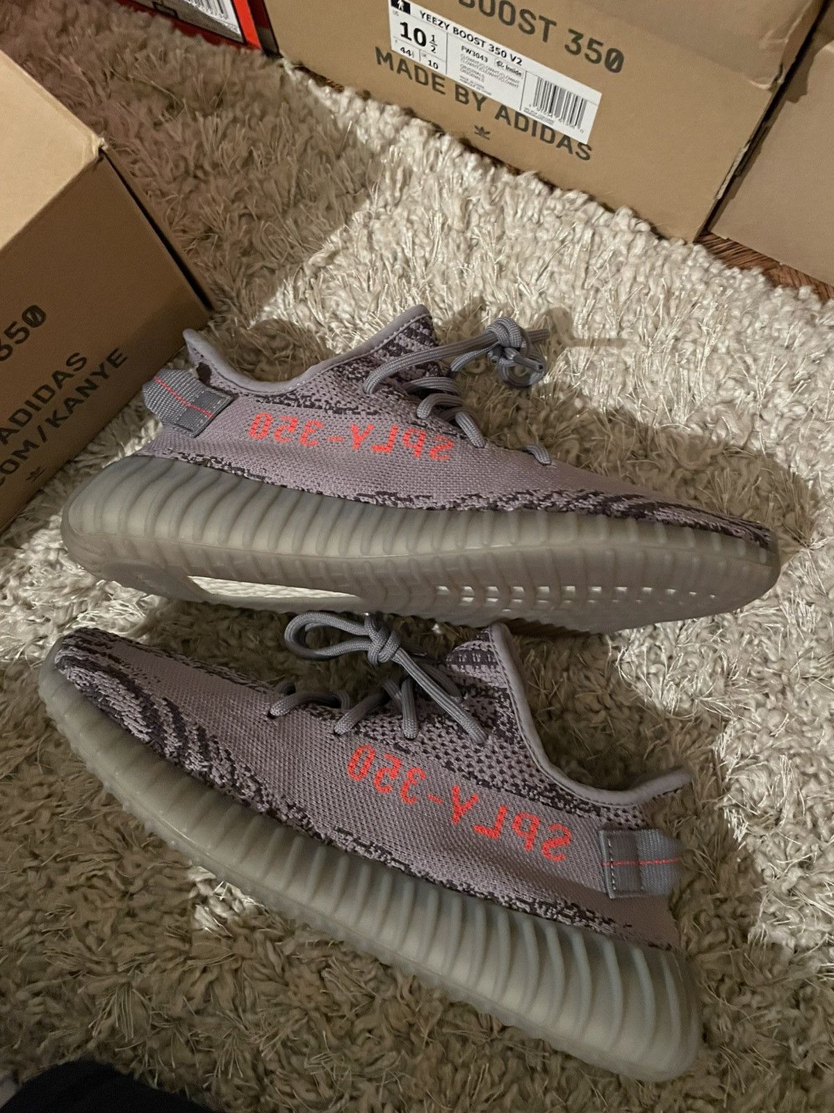 Yeezy Yeezy 350 Beluga Size US 9 / EU 42 - 2 Thumbnail