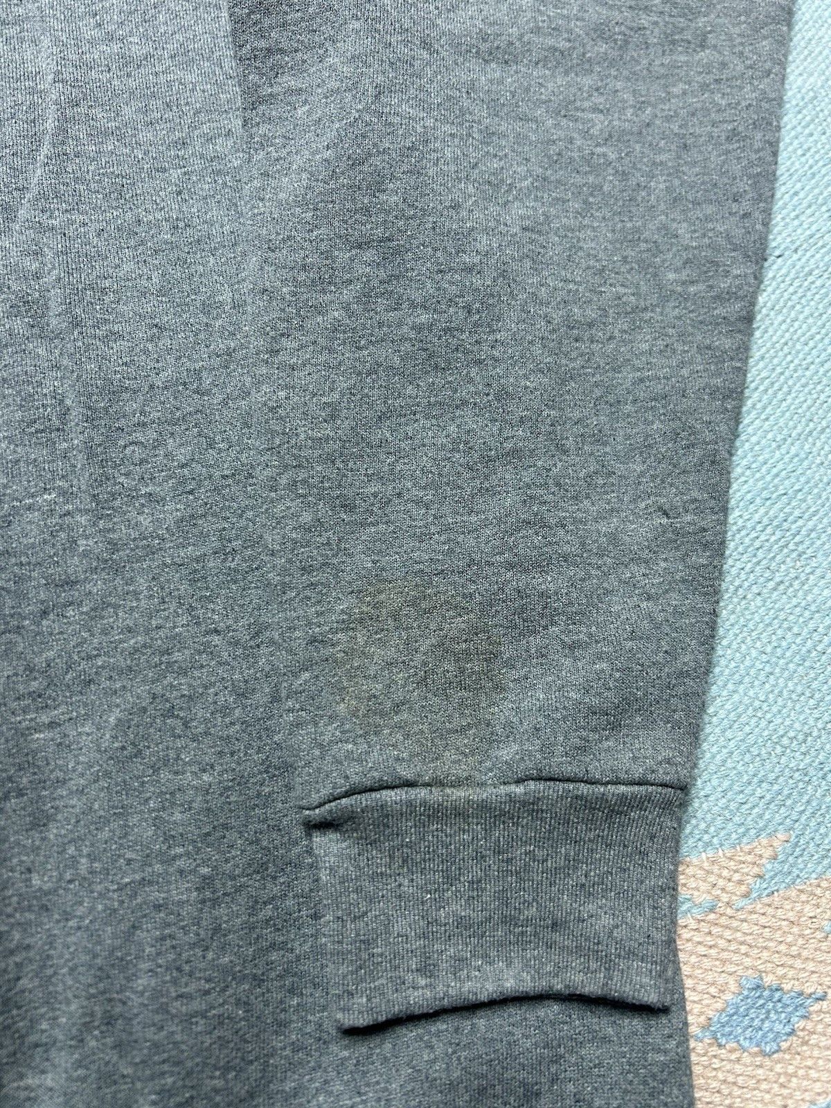 Vintage Vtg crewneck sweatshirt Wilson blank dark gray distressed XL Size US XL / EU 56 / 4 - 4 Thumbnail
