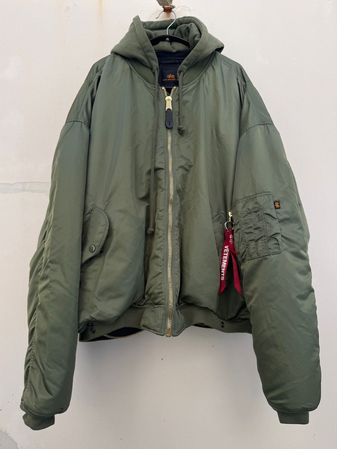 Alpha Industries × Vetements Vetements fw16 Demna Reversible Bomber MA-1 2017 Size US S / EU 44-46 / 1 - 10 Thumbnail