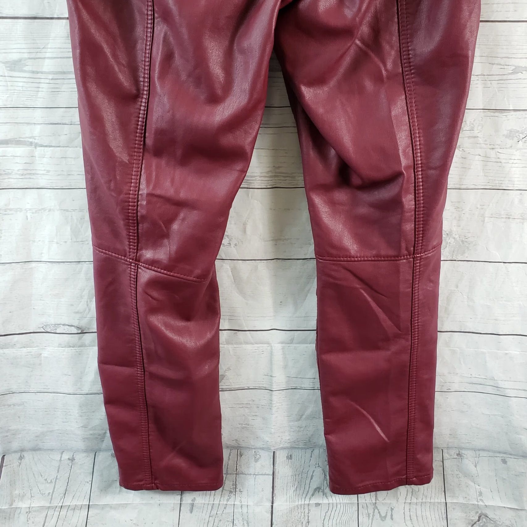 Free People VINTAGE Free People Womens Faux Leather Kaelin Moto Pants Sz 8 Wine High Rise Side Zip Size 30" / US 8 / IT 44 - 7 Thumbnail
