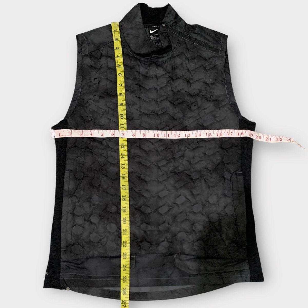 Nike NIKE RUNNING TECH PACK AEROLOFT QUILTED VEST JACKET Size US M / EU 48-50 / 2 - 5 Thumbnail