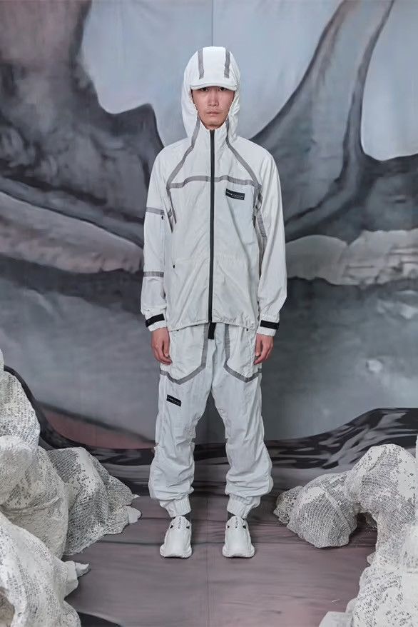 Tobias Birk Nielsen !DS! SS23 Iso Poetism Tobias Birk Nielsen White Nylon Jacket Size US L / EU 52-54 / 3 - 4 Thumbnail