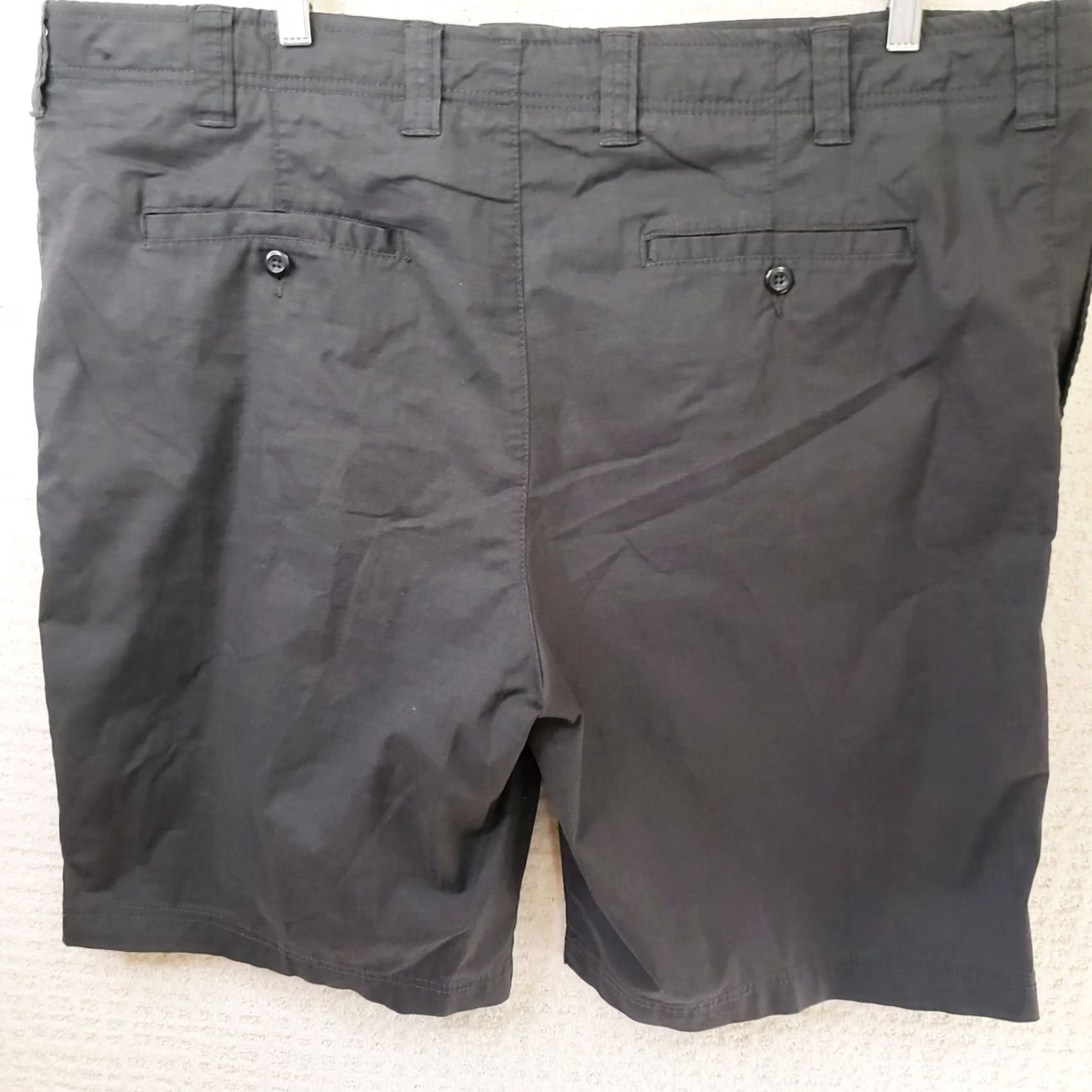 Vintage VINTAGE True Nation Flex Shorts Men Bermuda Flat Front Black 44 Waistband Comfort Mens BERMUDA 90s Size US 44 / EU 60 - 4 Thumbnail
