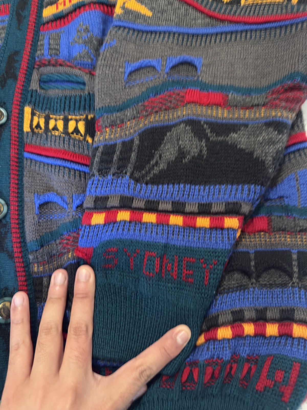Coogi × Man Made In Australia × Vintage 90s Wool Knitwear Emaroo Australia Cardigan Sweater S Size US S / EU 44-46 / 1 - 4 Thumbnail