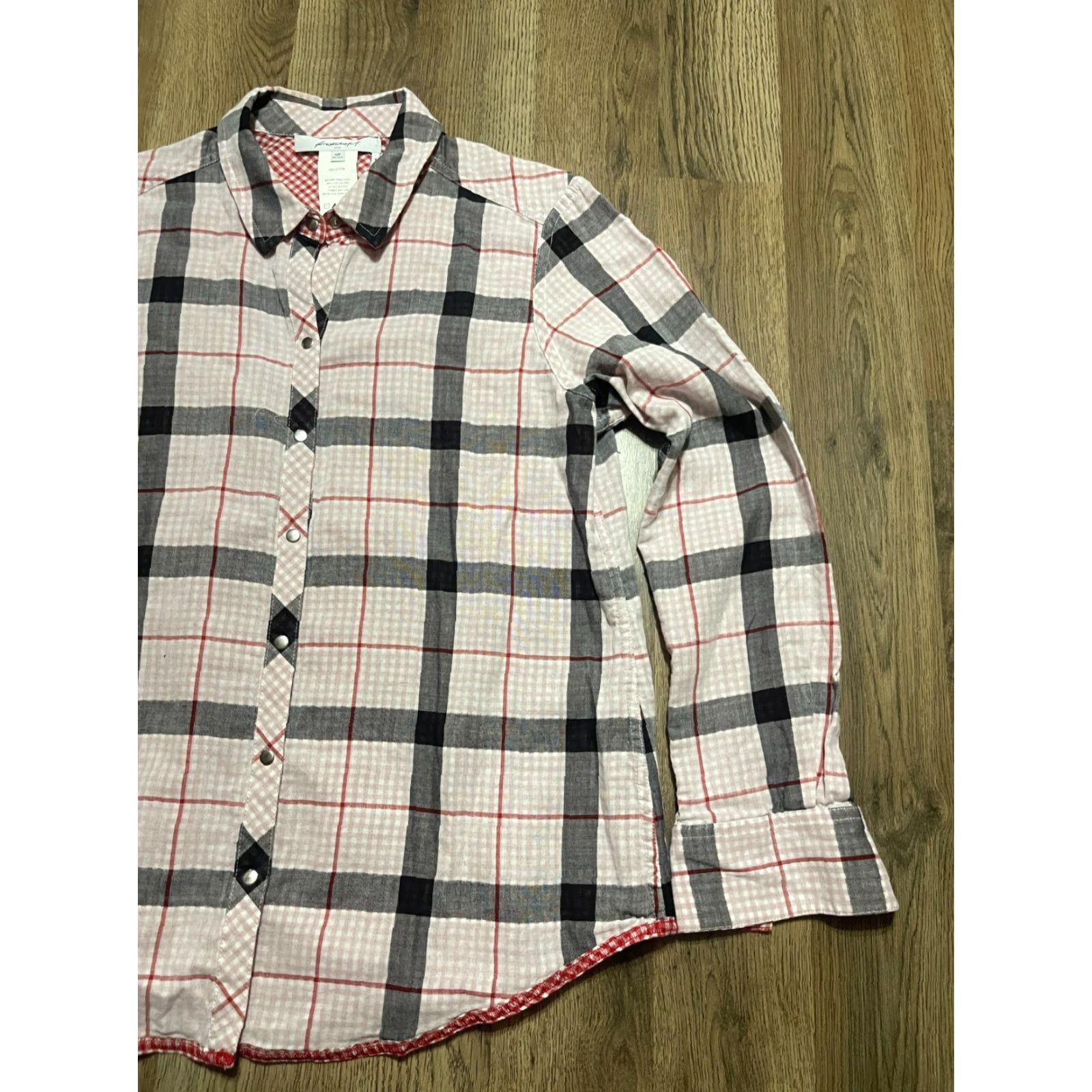 Vintage Foxcroft Shirt Women's 10P Red Plaid Button-Up Relaxed Size L / US 10 / IT 46 - 4 Thumbnail