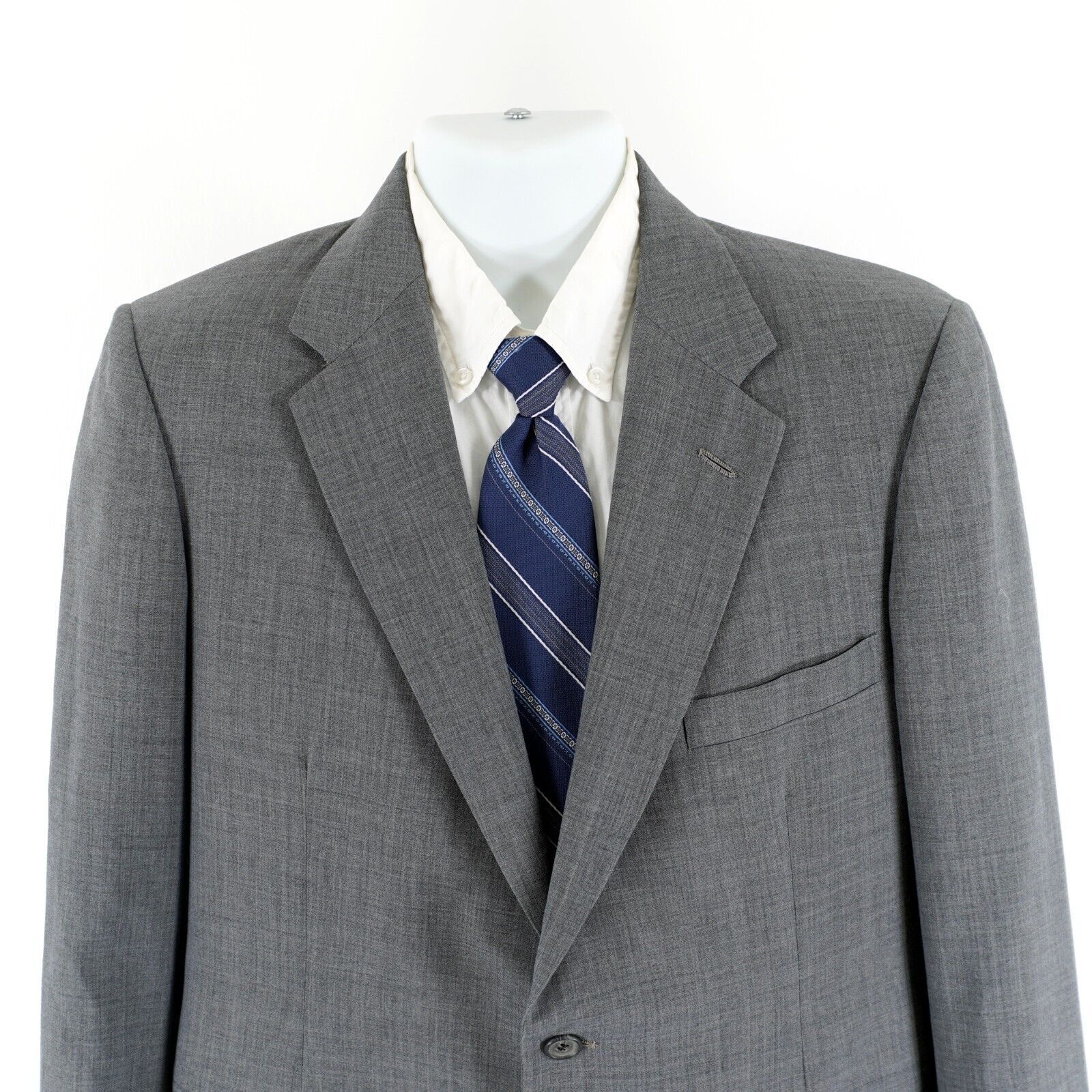 Tom James Tom James Gray W/ Hint Of Blue Wool 2 Button Blazer 38S Size 38S - 1 Thumbnail