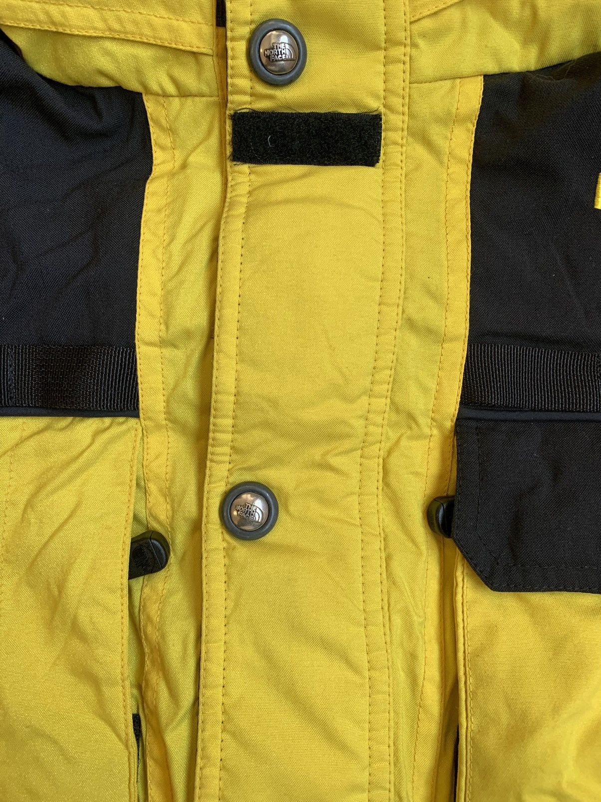 The North Face Vintage 1997 The North Face Extreme Range Gear in yellow Size US L / EU 52-54 / 3 - 4 Thumbnail