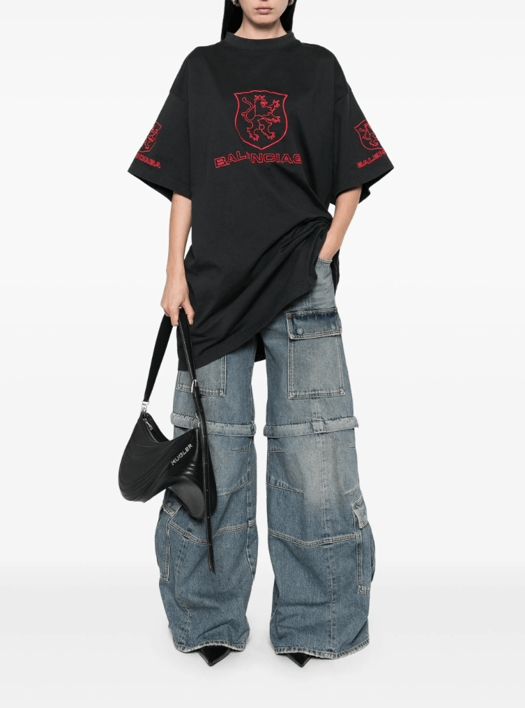Balenciaga Balenciaga Lion Club Oversized T Shirt Size US S / EU 44-46 / 1 - 2 Thumbnail