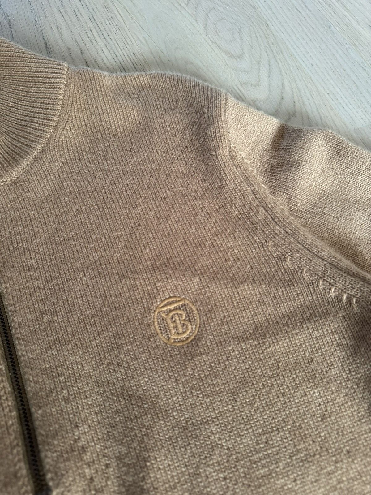 Burberry BURBERRY cashmere jumper SEE PHOTOS FOR REAL TAPE MEASUREMEN Size US S / EU 44-46 / 1 - 6 Thumbnail