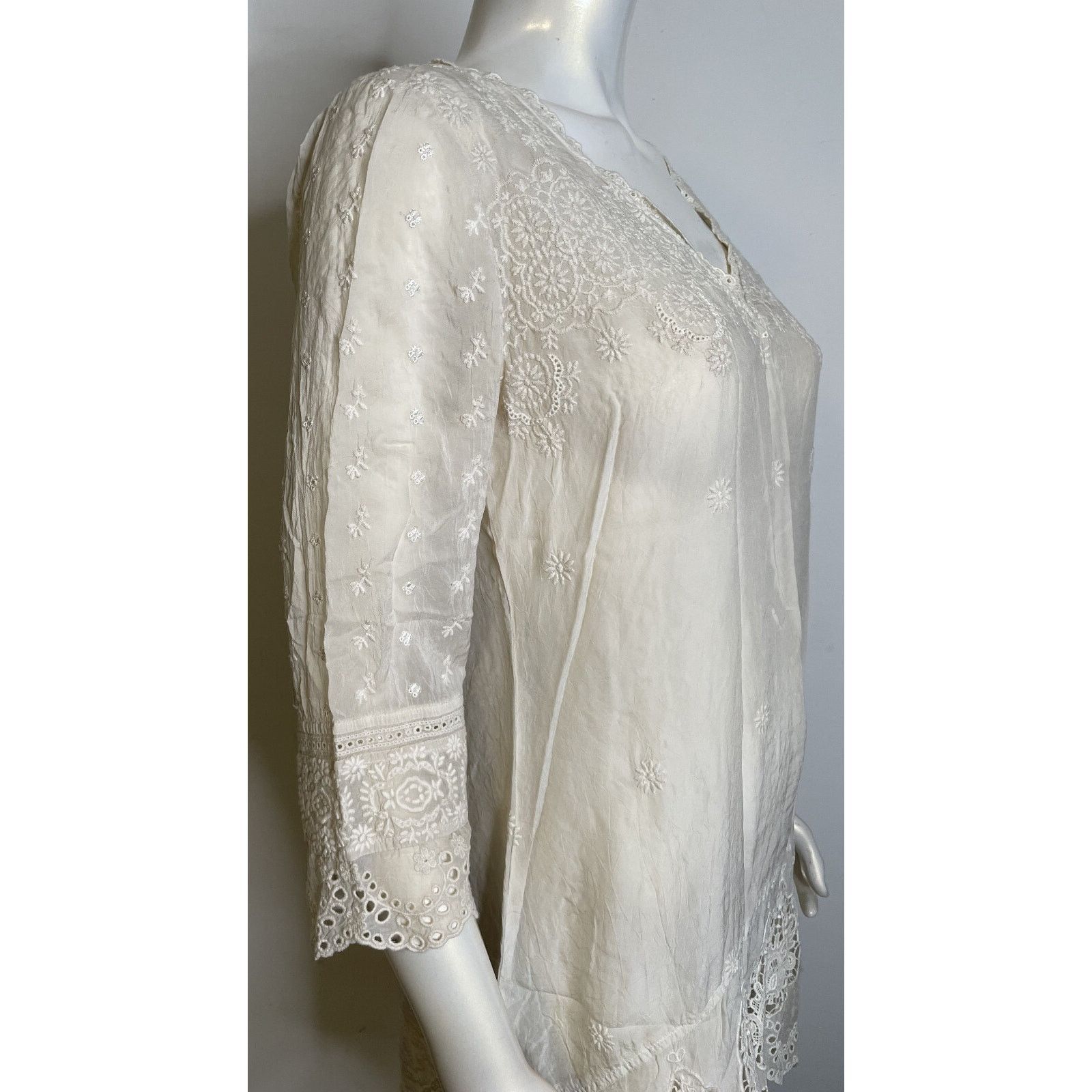 Johnny Was Johnny Was Ivory Embroidered Tunic Top S 3/4 Sleeves Floral Size S / US 4 / IT 40 - 4 Thumbnail