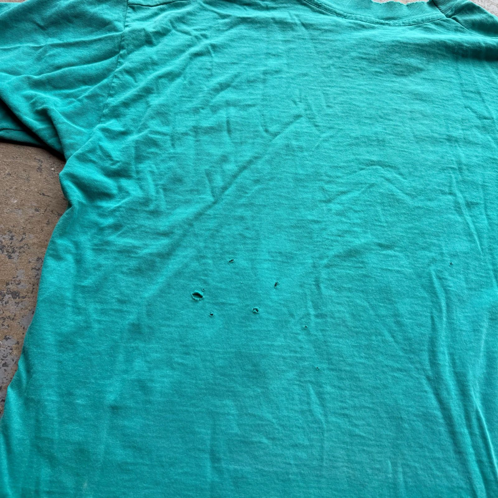 Vintage 90’s Georgetown Bugs Bunny Looney Tunes Tee Distressed Size US L / EU 52-54 / 3 - 8 Thumbnail