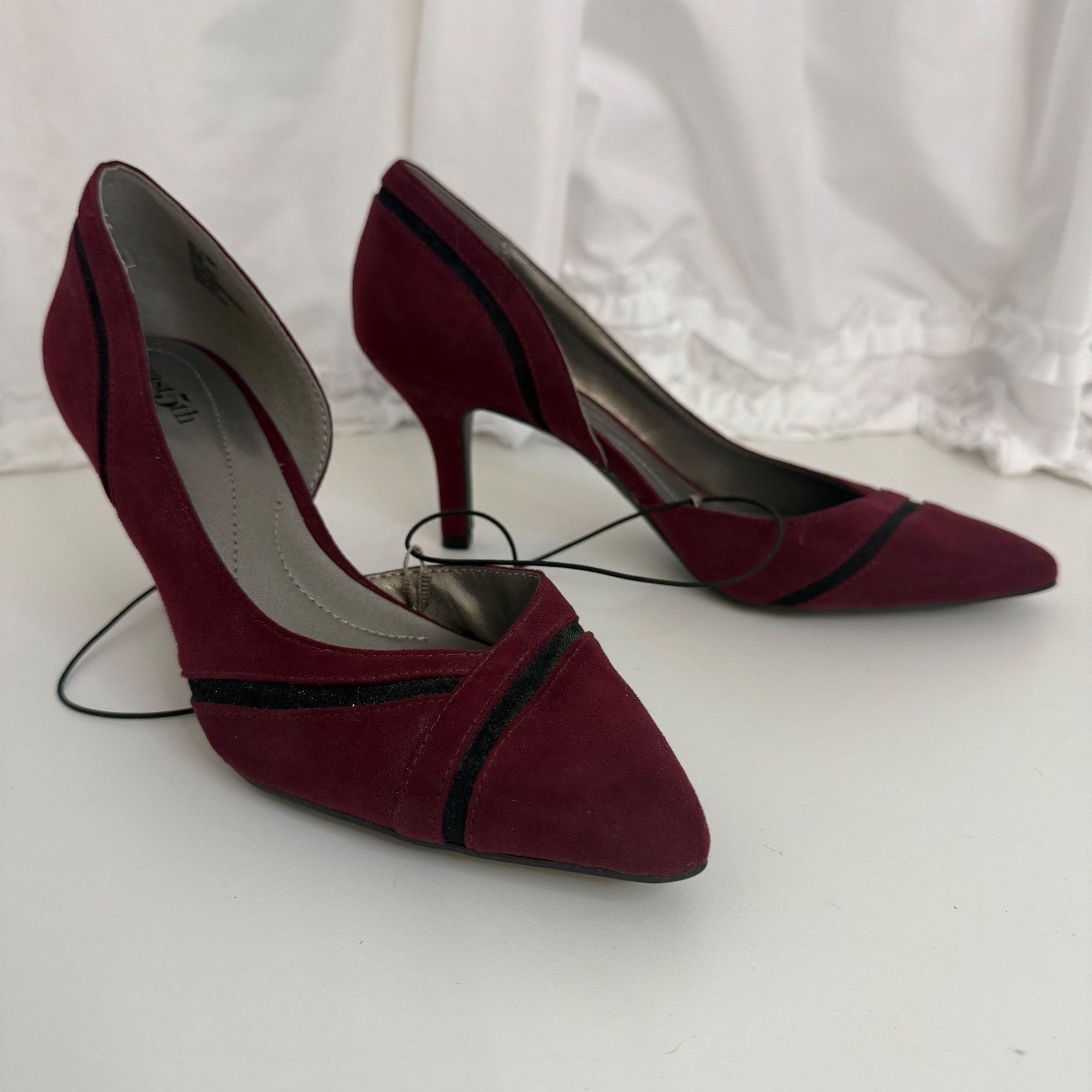 Other East 5th Wine Red Pointed Toe Heels 8.5M Womens EF Denny Fau Size US 8.5 / IT 38.5 - 7 Thumbnail