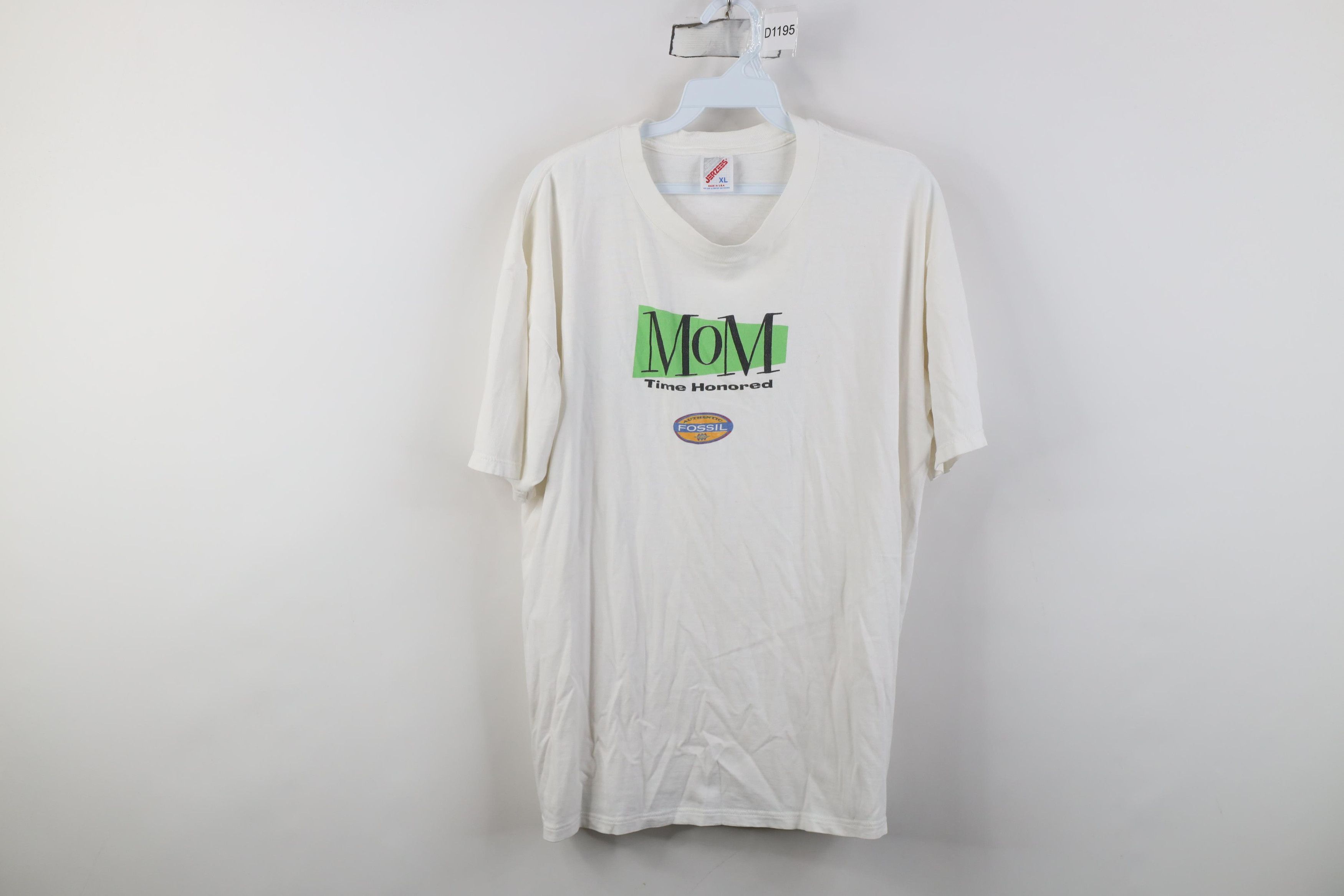 Vintage Vintage 90s Watch Mom Time Honored Mothers Day T-Shirt USA Size XL / US 12-14 / IT 48-50 - 1 Thumbnail
