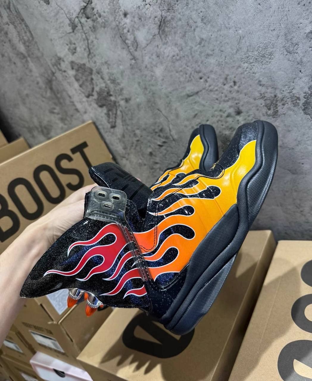 Jeremy Scott Adidas Jeremy Scott Shark Flame Wing sneakers Size US 5.5 / EU 38 - 3 Thumbnail