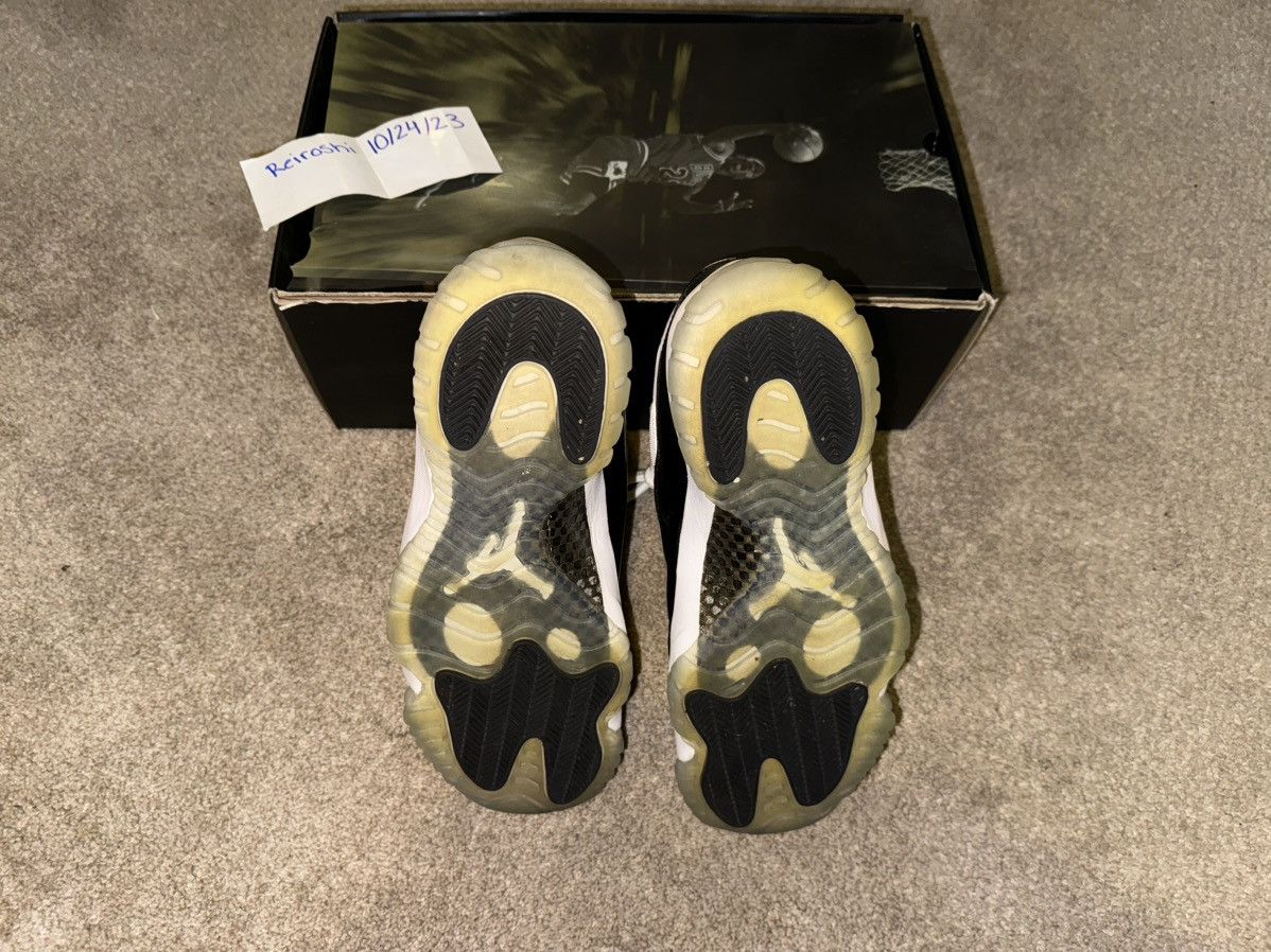 Jordan Brand 2006 Air Jordan 11 Retro 'Concord - Defining Moments Pack' Size US 12 / EU 45 - 5 Thumbnail